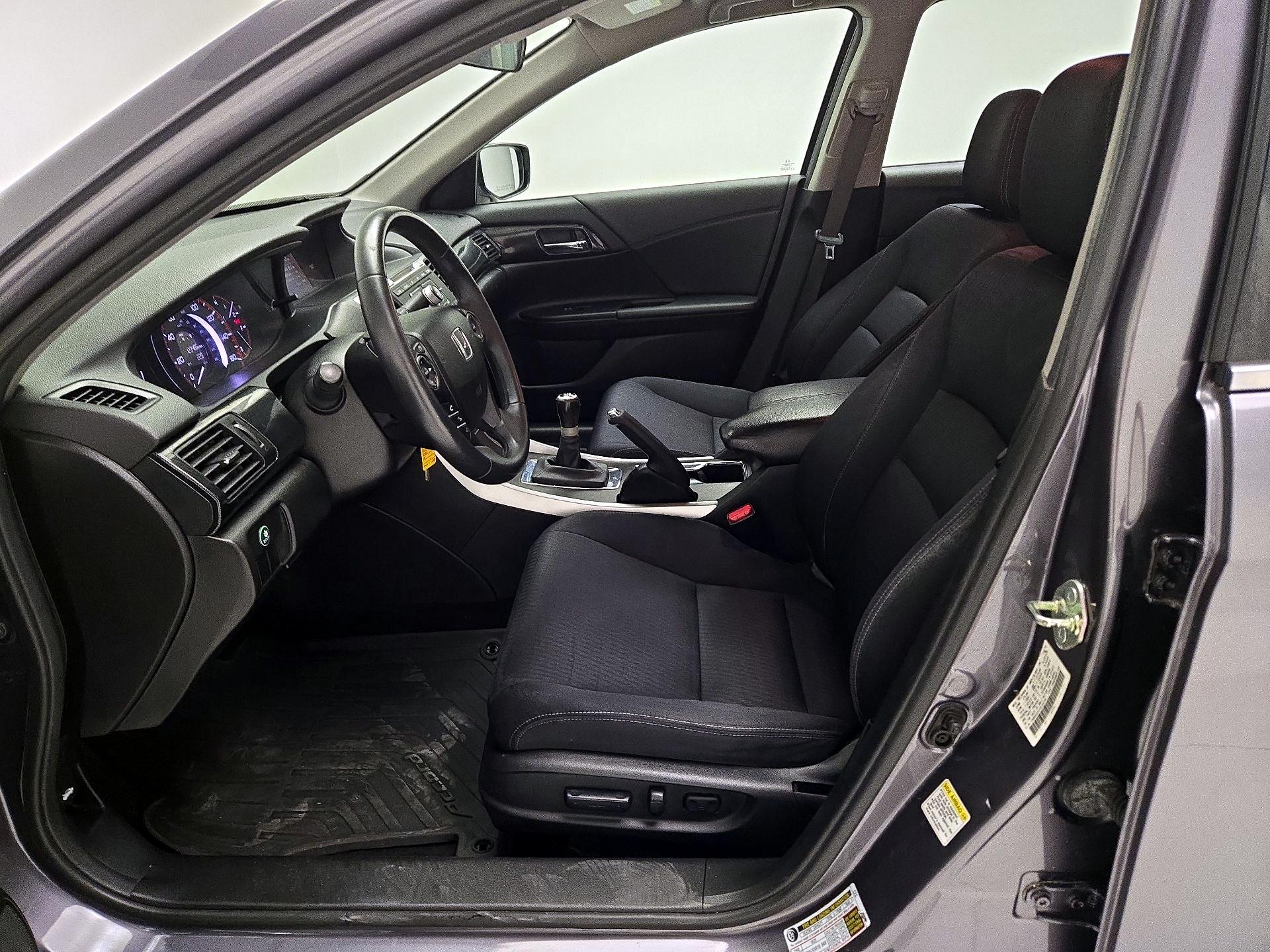 Thumbnail: 2015 Honda Accord - 11