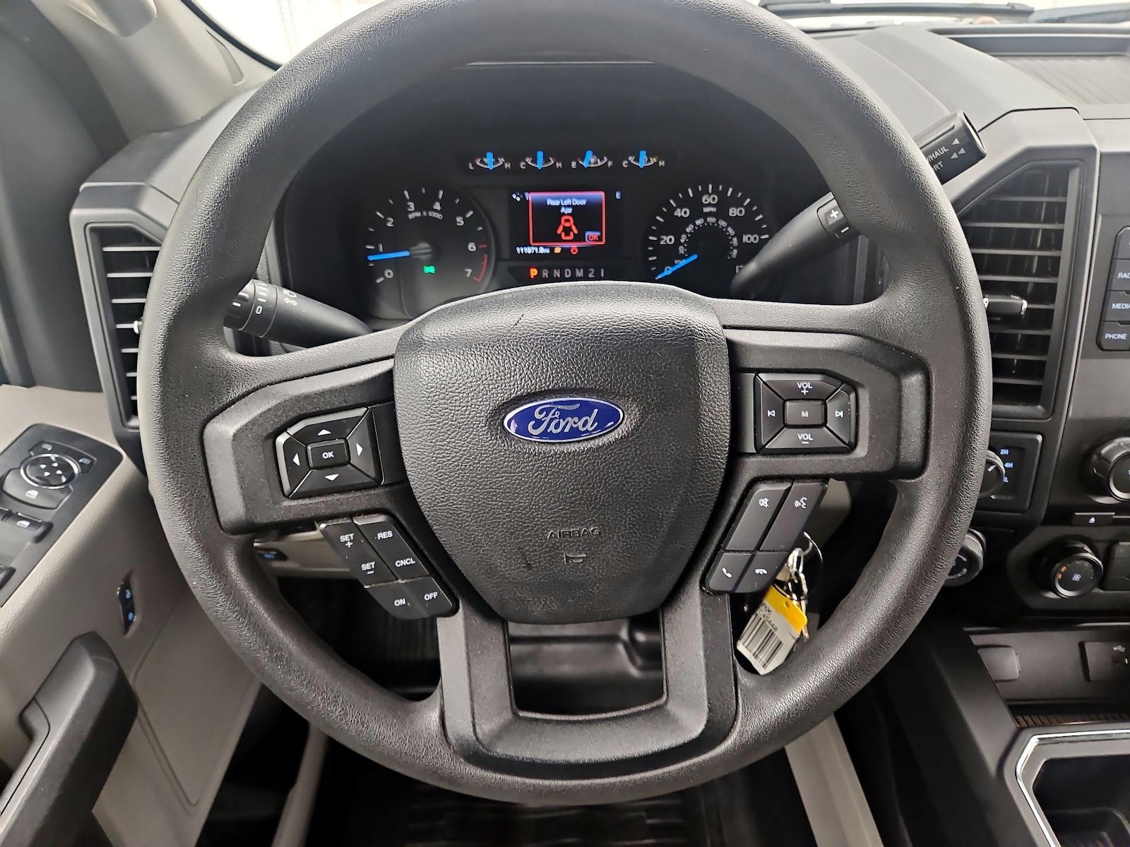 2016 Ford F-150 XL - Photo 11