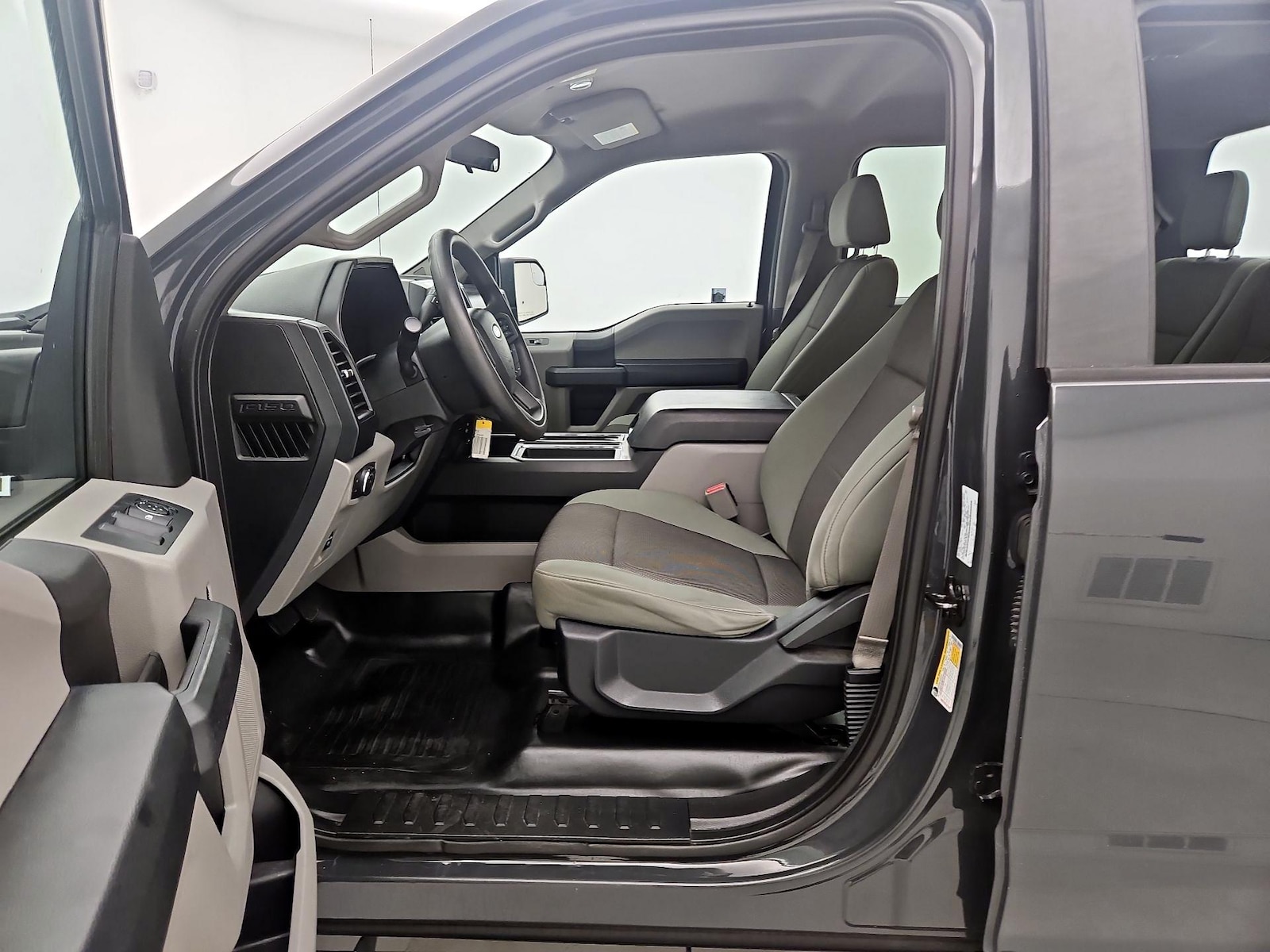 2016 Ford F-150 XL - Photo 12