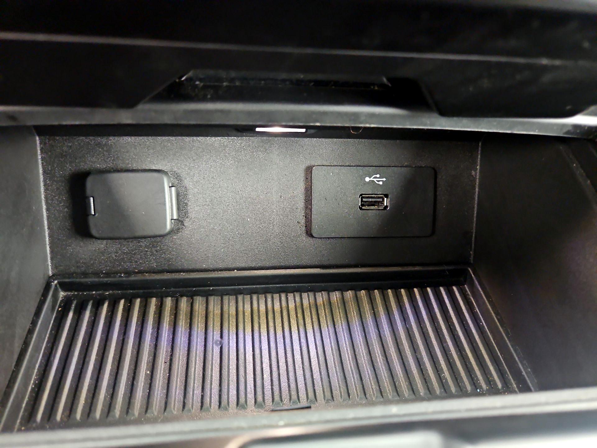 Thumbnail: 2016 Ford F-150 - 18