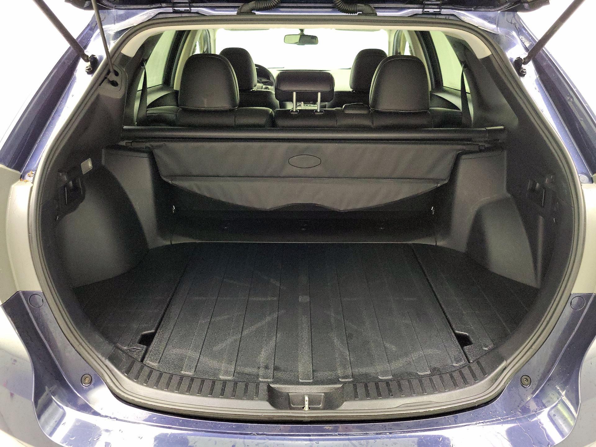 Thumbnail: 2015 Toyota Venza - 19