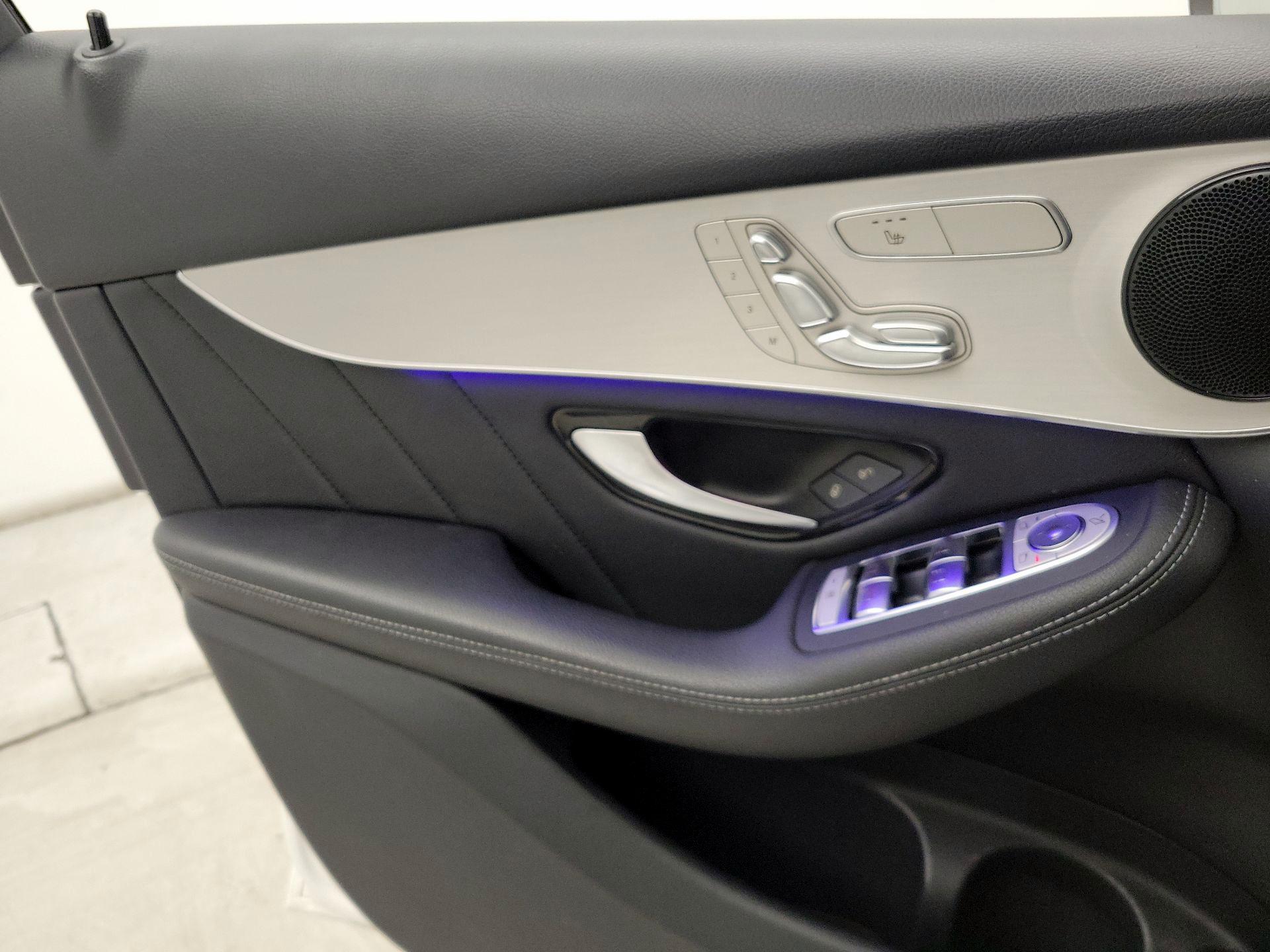 Thumbnail: 2020 Mercedes-Benz GLC - 12
