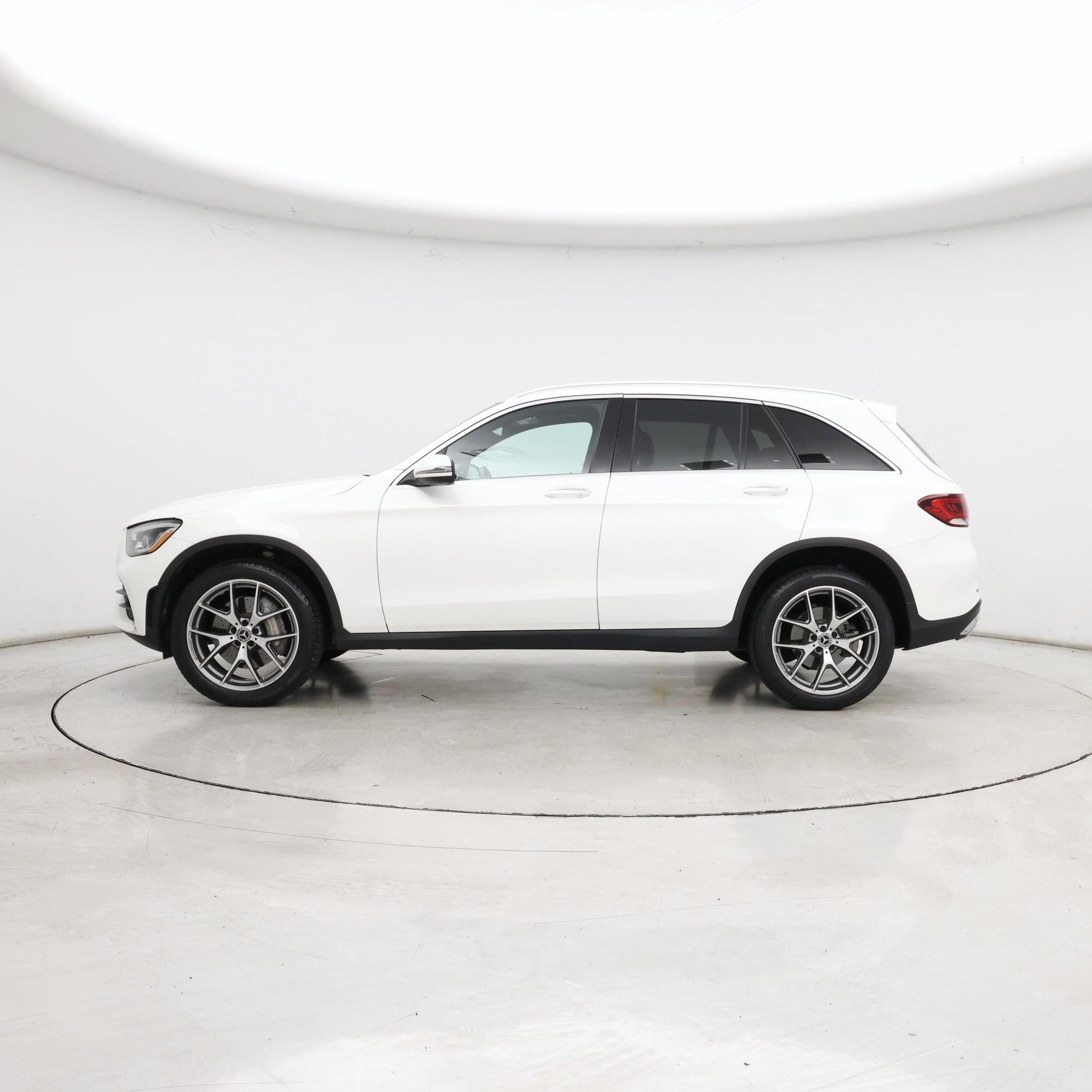 Thumbnail: 2020 Mercedes-Benz GLC - 3