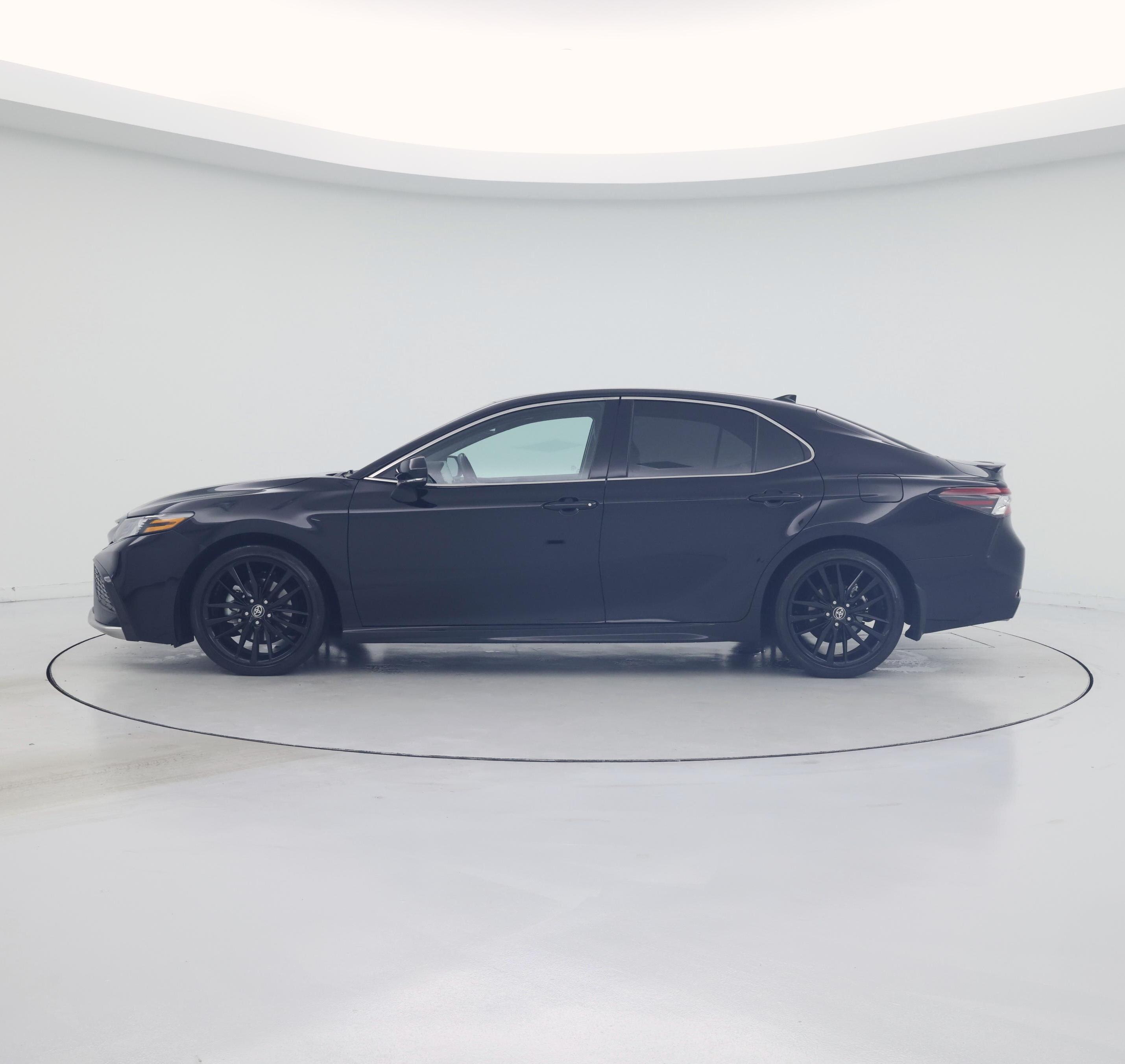 Thumbnail: 2023 Toyota Camry - 3