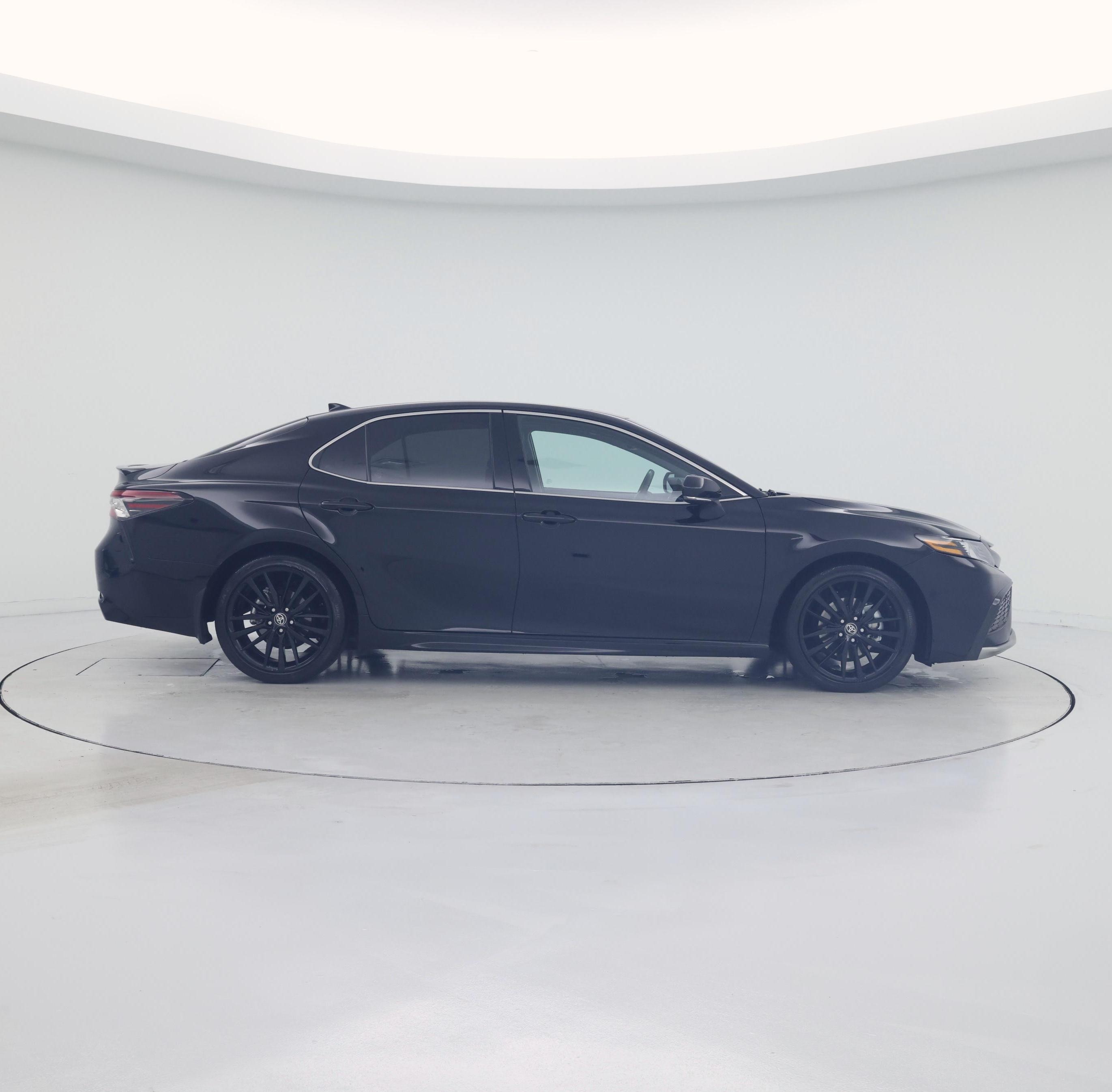 Thumbnail: 2023 Toyota Camry - 7