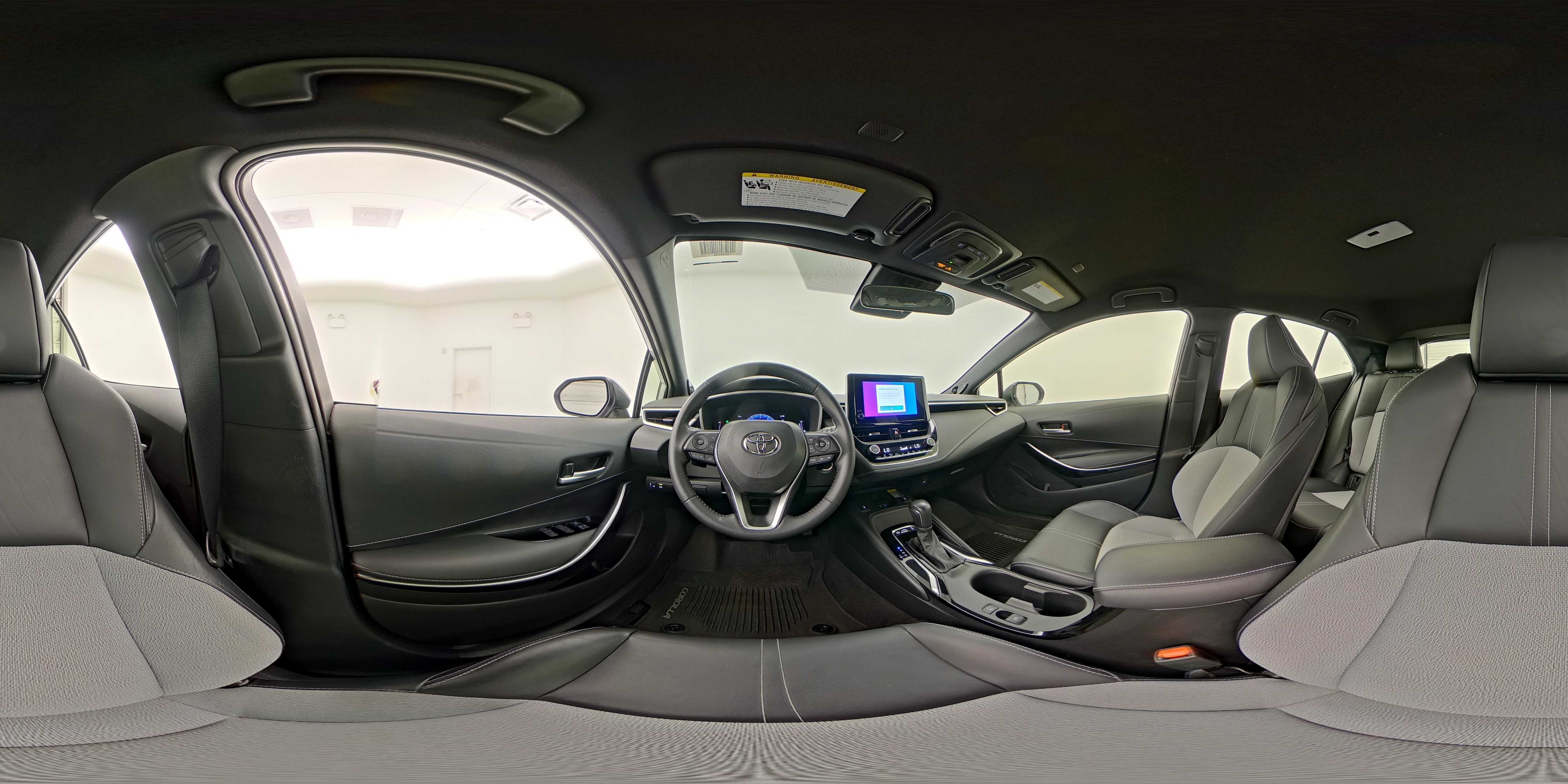2023 Toyota Corolla Hatchback XSE - Photo 26