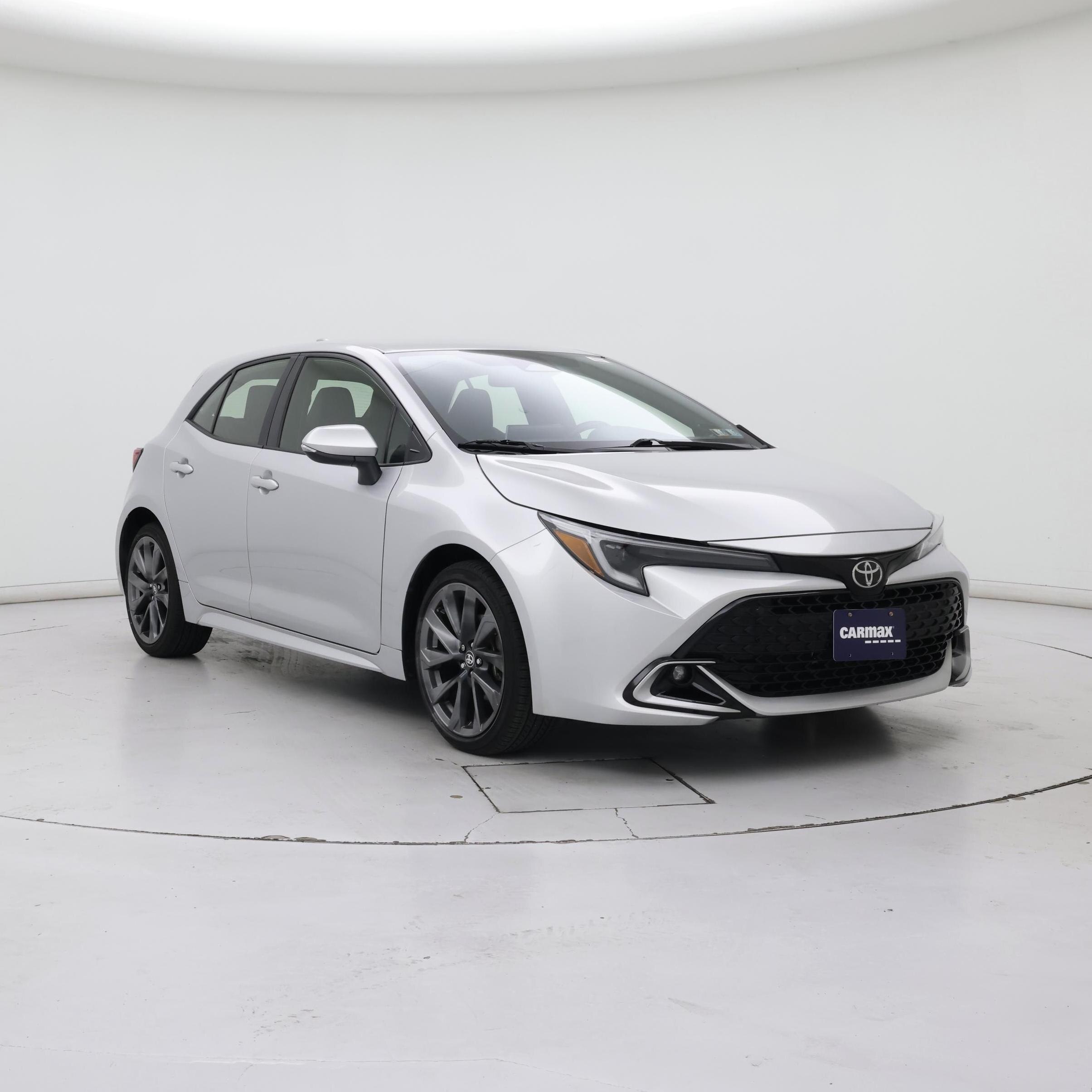 Silver 2023 Toyota Corolla Hatchback Hatchback Front-Wheel Drive Automatic