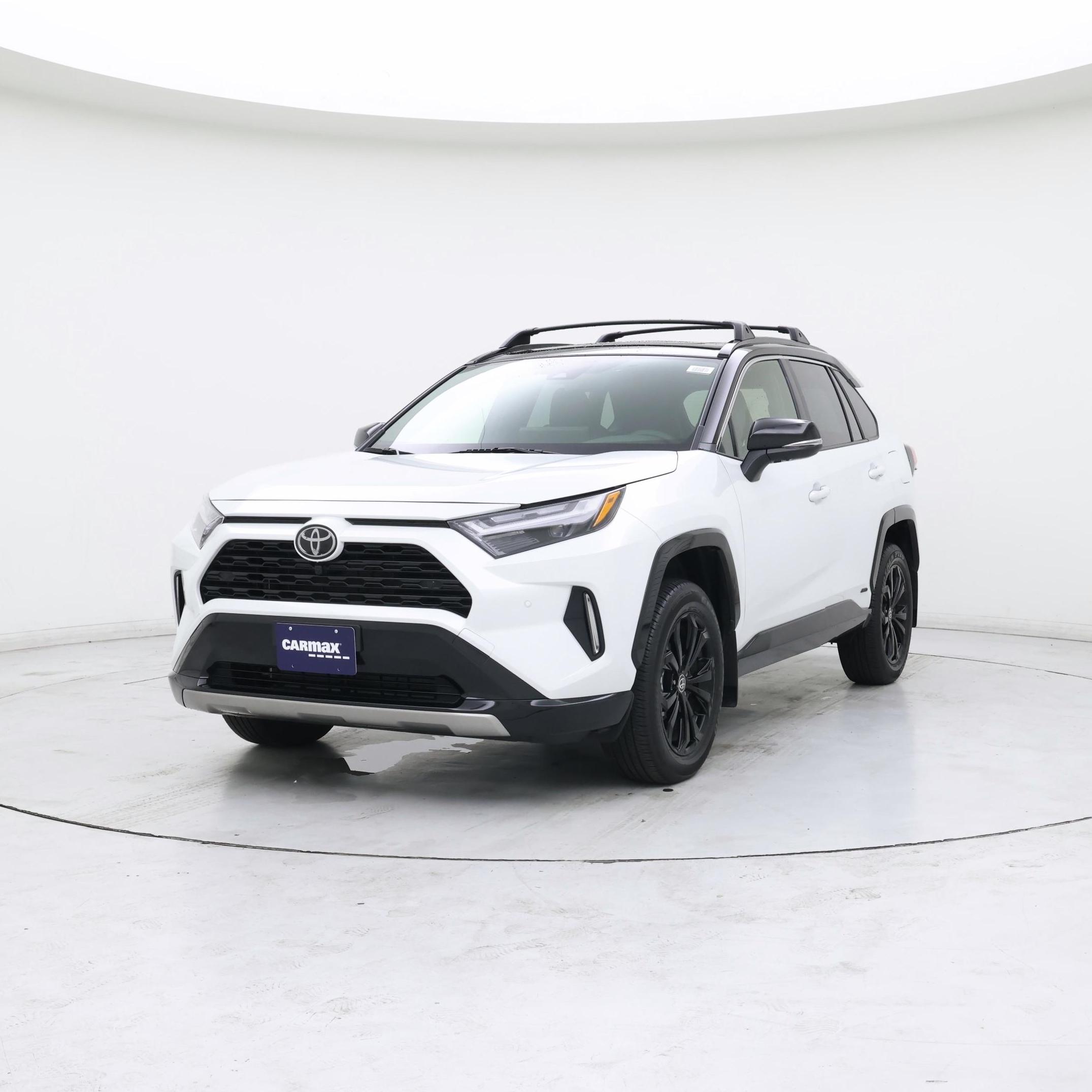 Thumbnail: 2025 Toyota RAV4 - 4