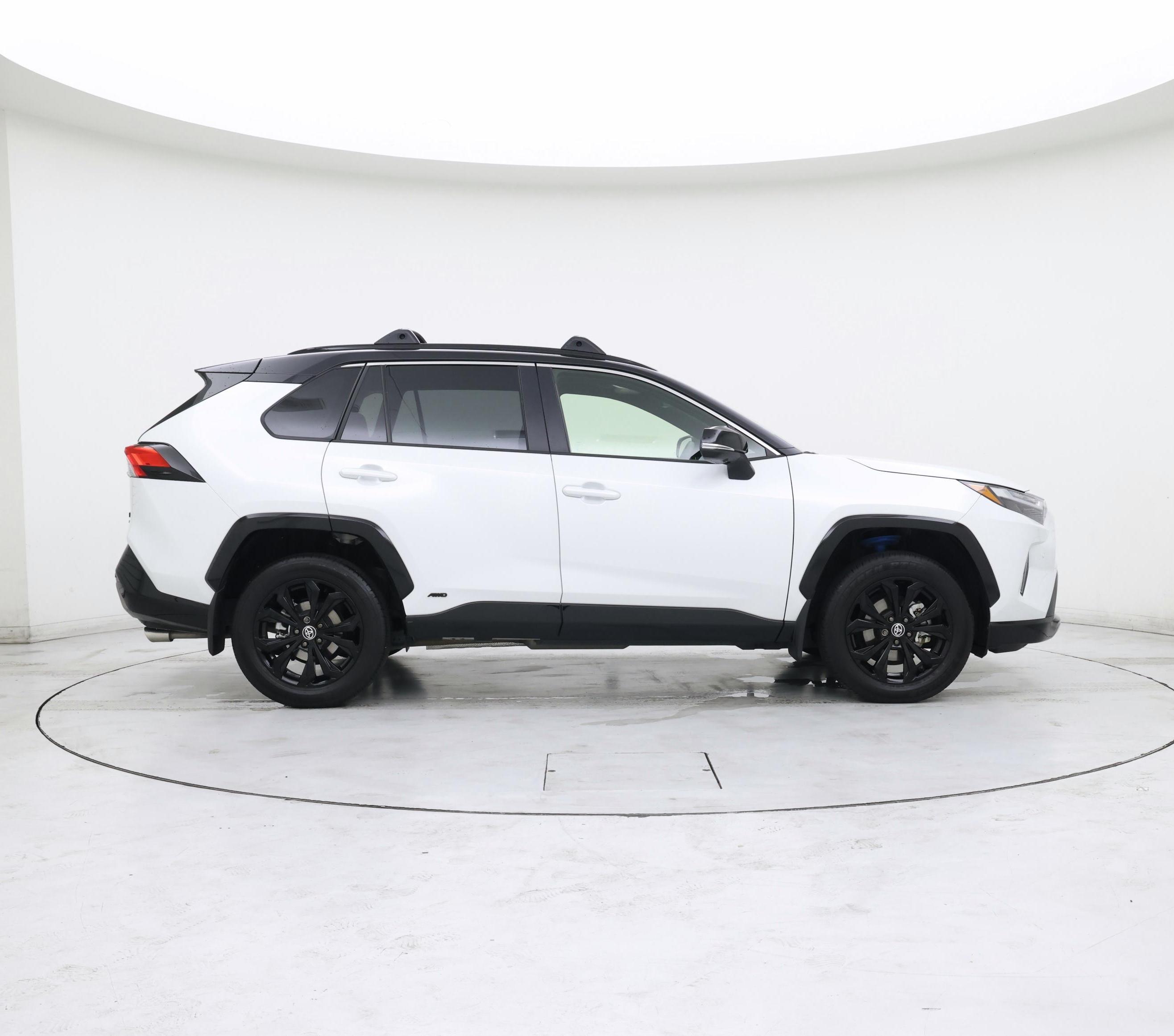 Thumbnail: 2025 Toyota RAV4 - 7
