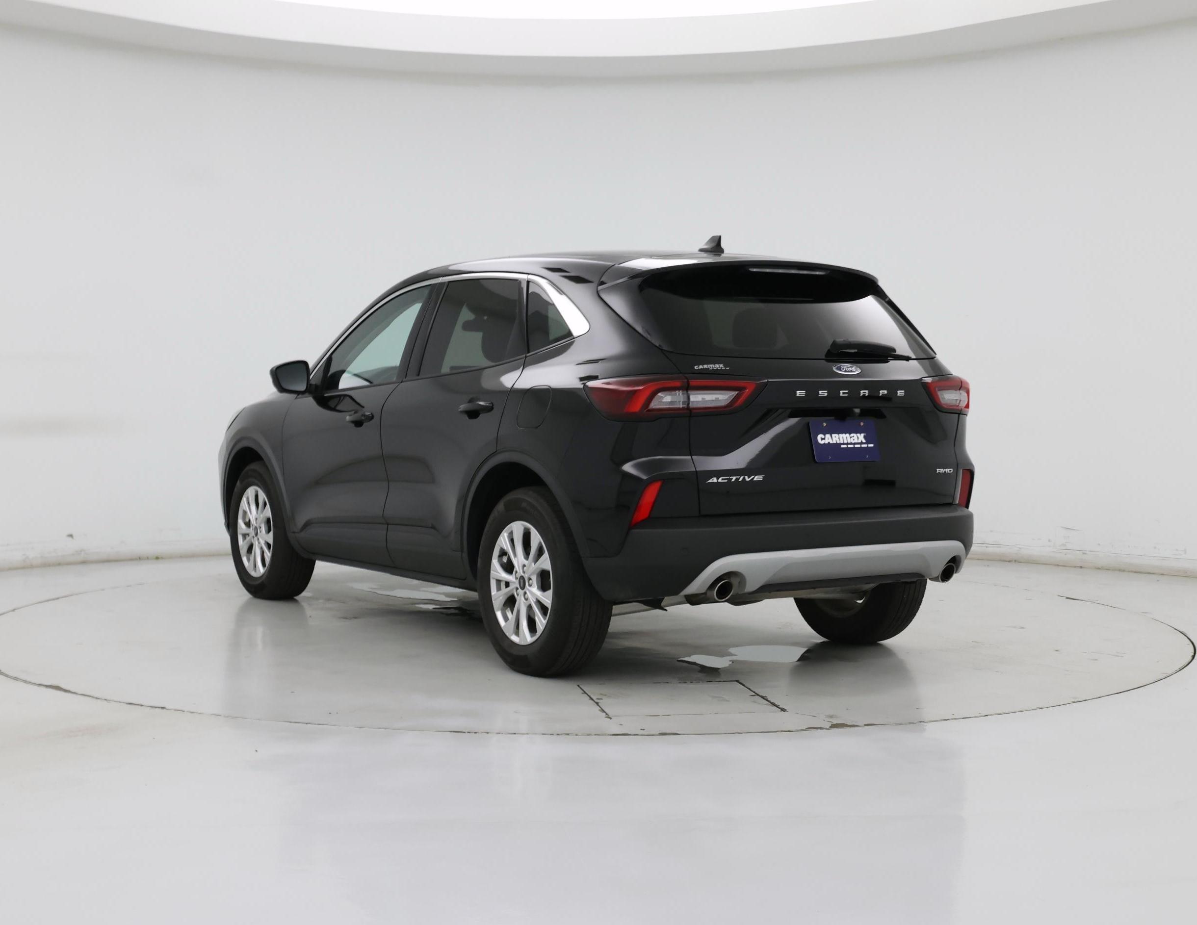 Thumbnail: 2023 Ford Escape - 2