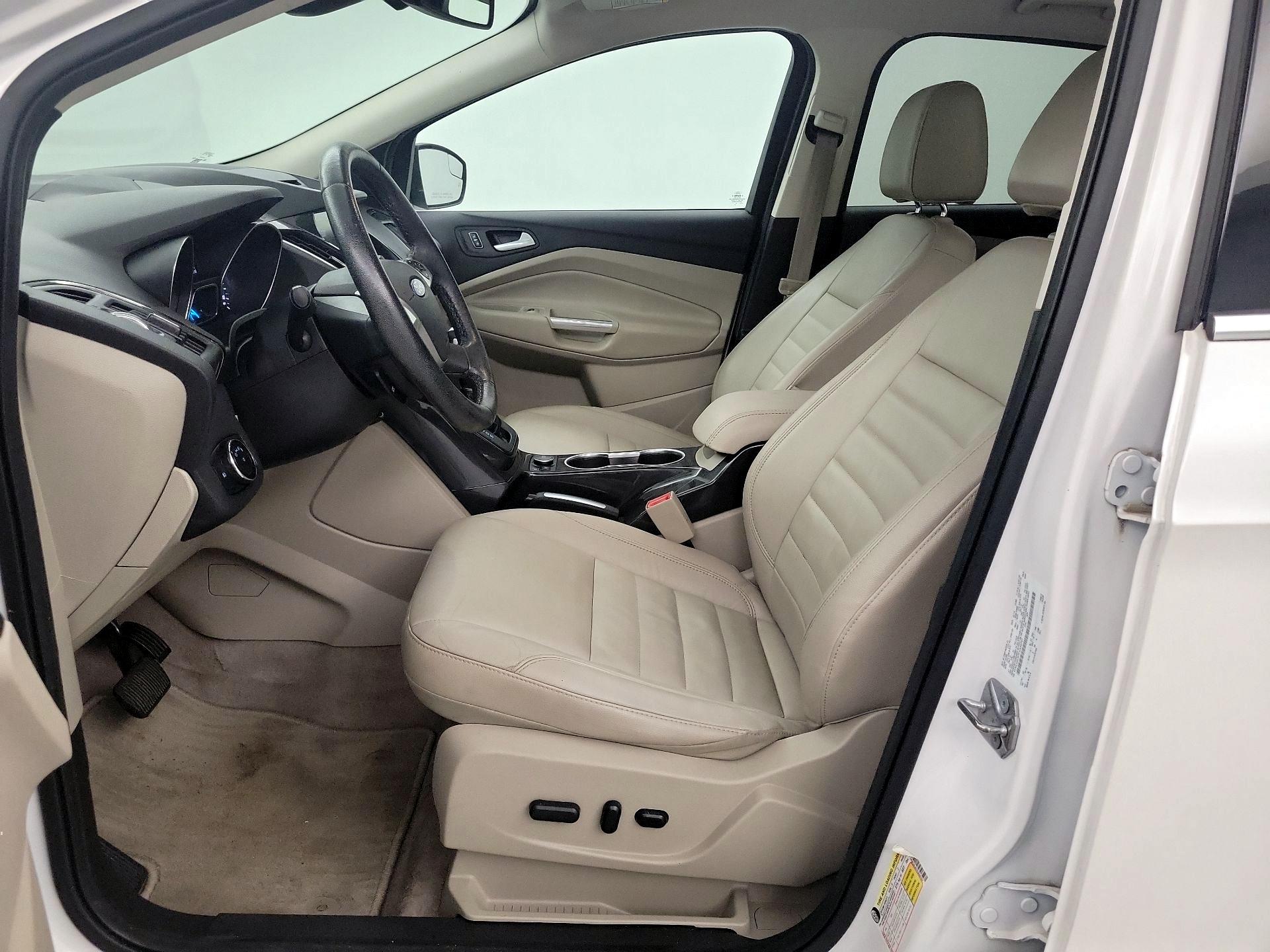 Thumbnail: 2015 Ford Escape - 11