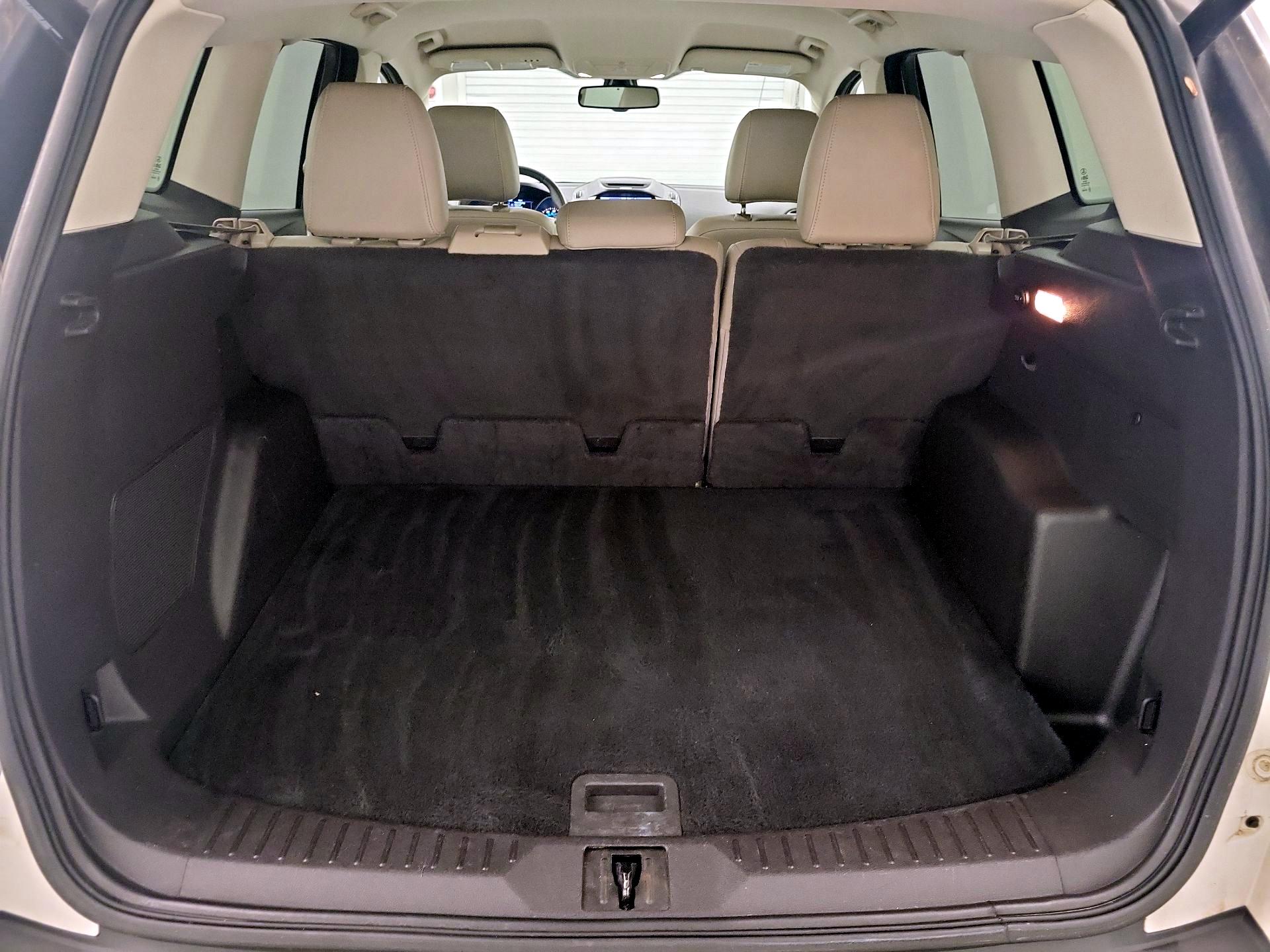 Thumbnail: 2015 Ford Escape - 20