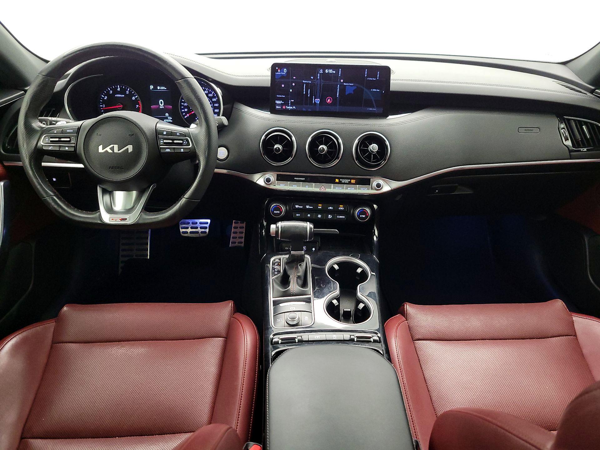 Thumbnail: 2022 Kia Stinger - 9