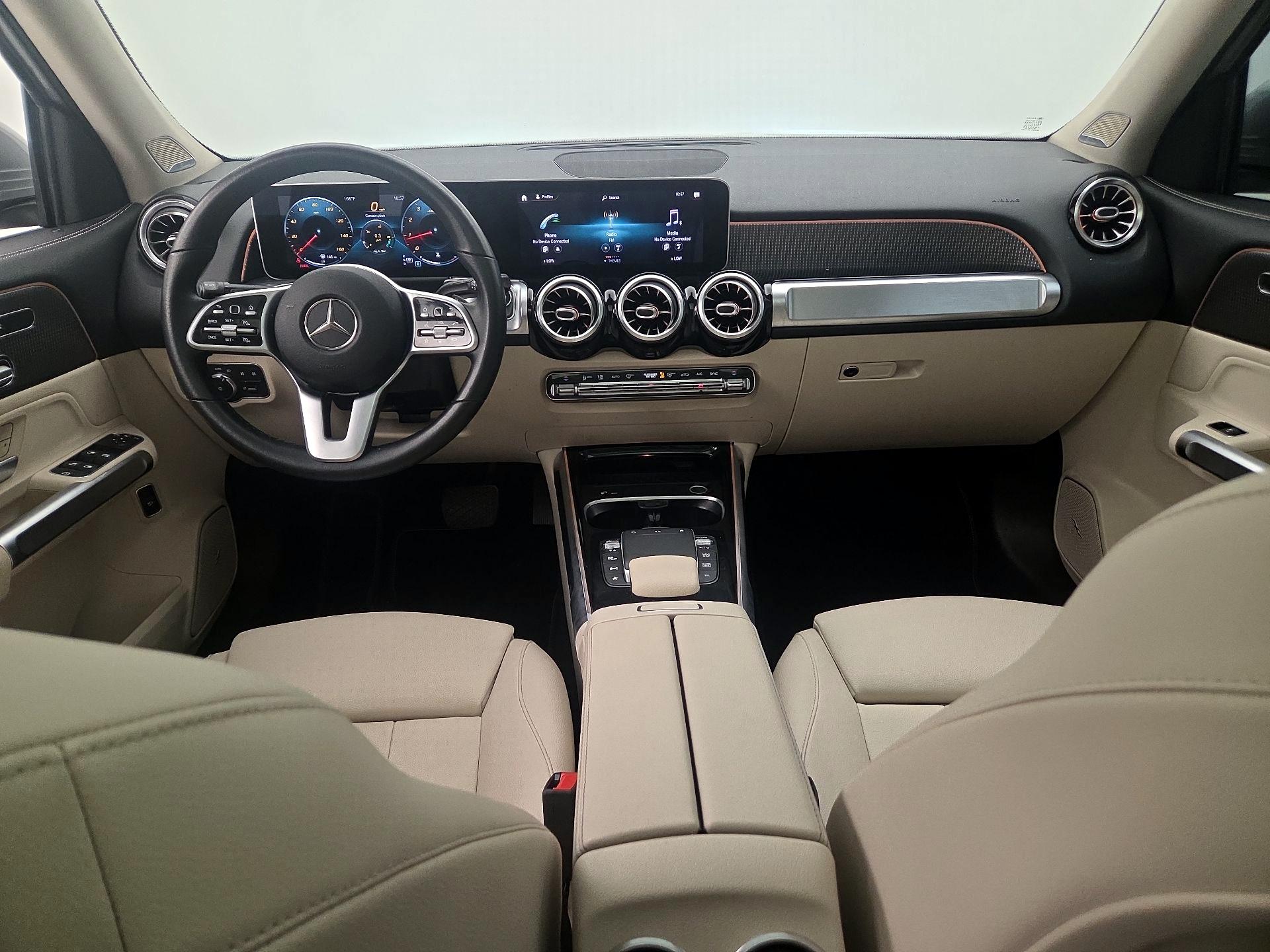 Thumbnail: 2021 Mercedes-Benz GLB - 9