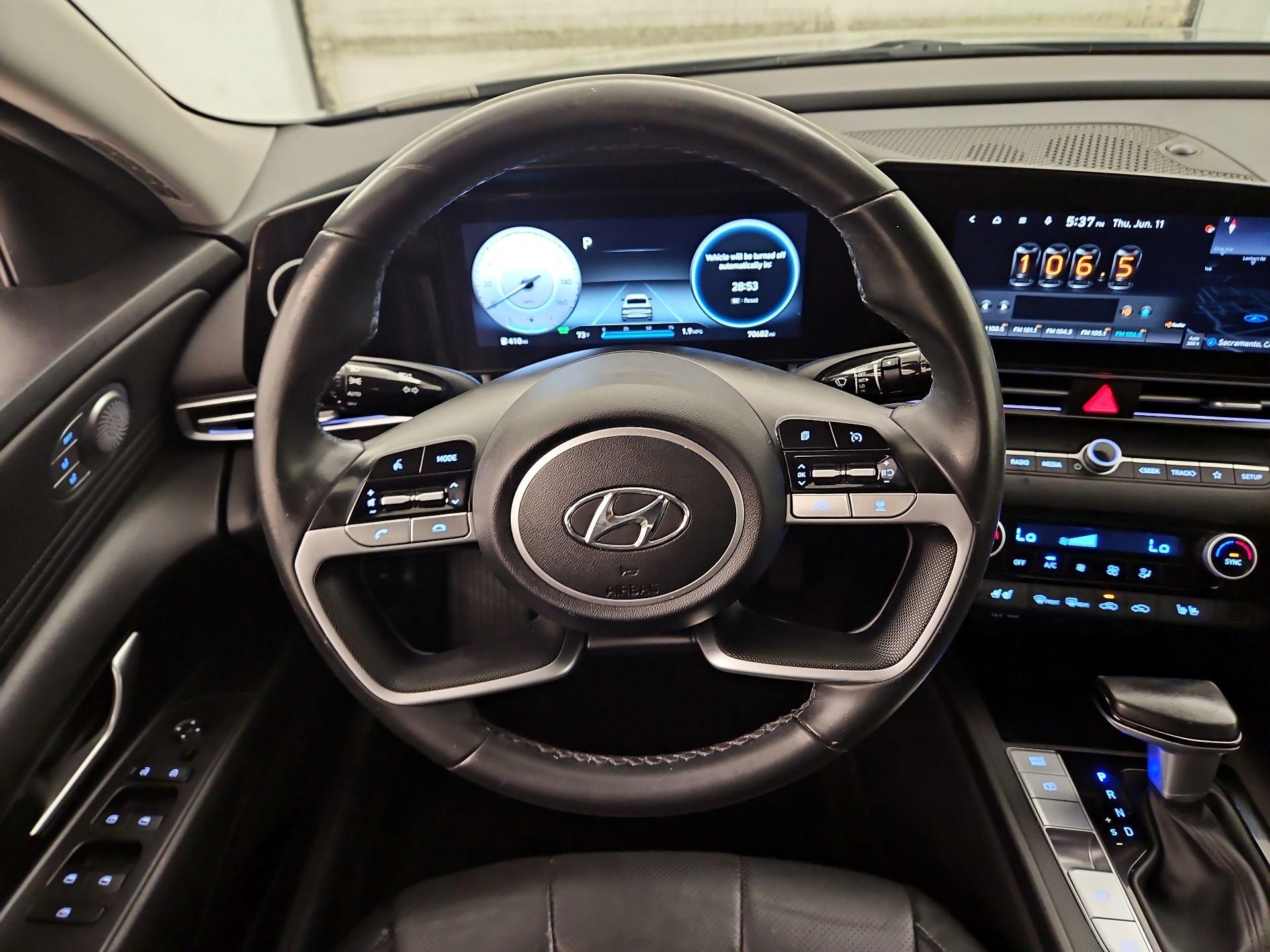 Thumbnail: 2022 Hyundai Elantra - 10