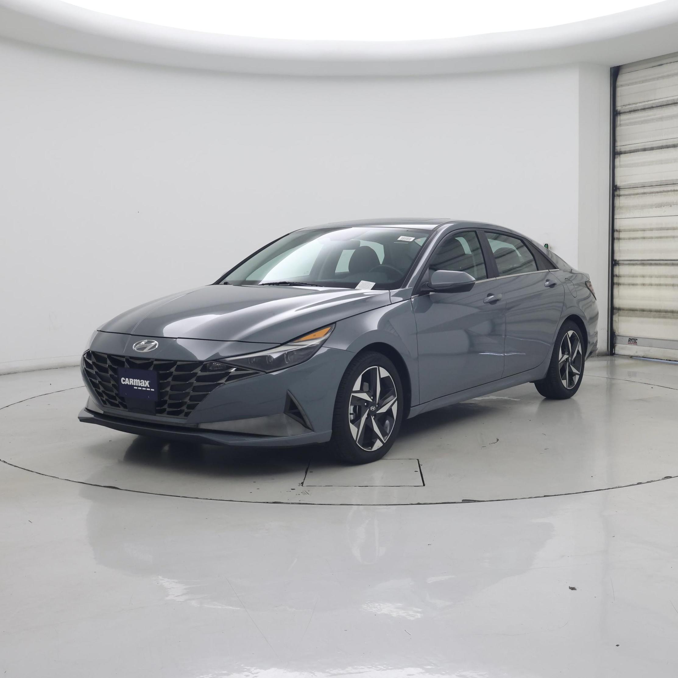 Thumbnail: 2022 Hyundai Elantra - 4