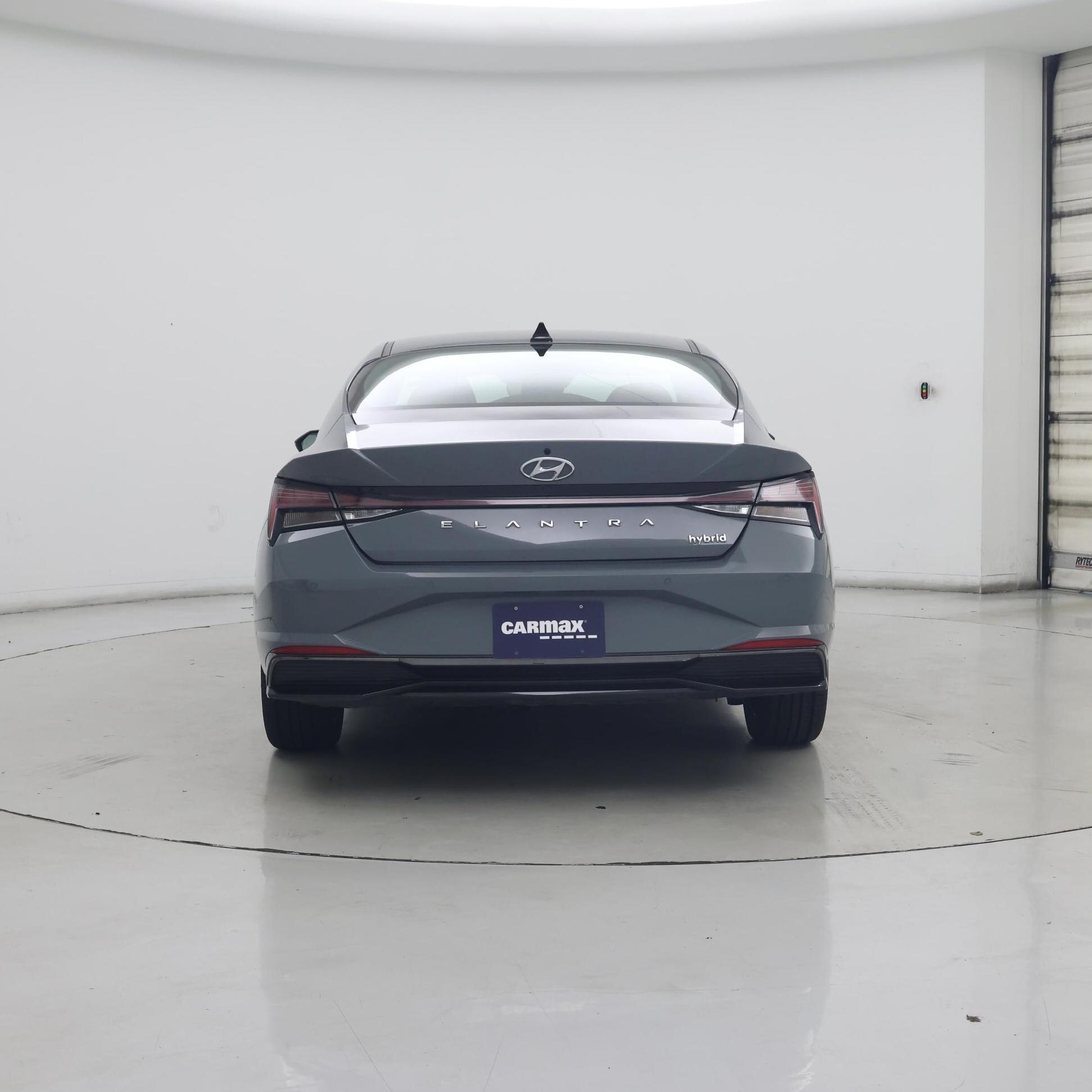 Thumbnail: 2022 Hyundai Elantra - 6