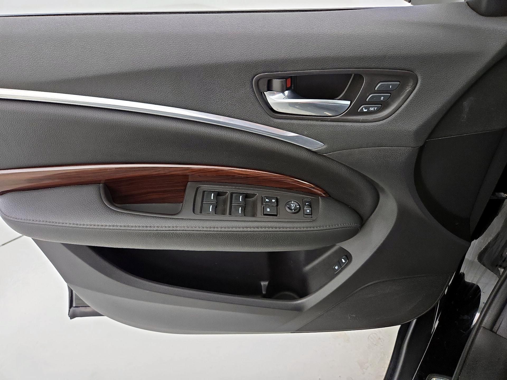 Thumbnail: 2015 Acura MDX - 12