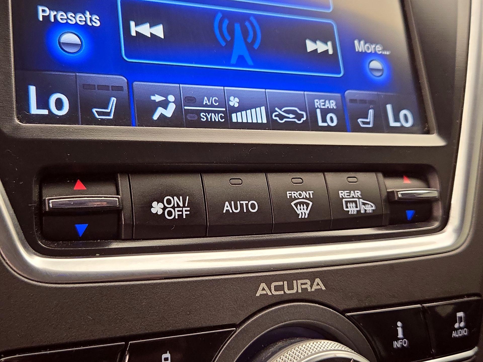 Thumbnail: 2015 Acura MDX - 17