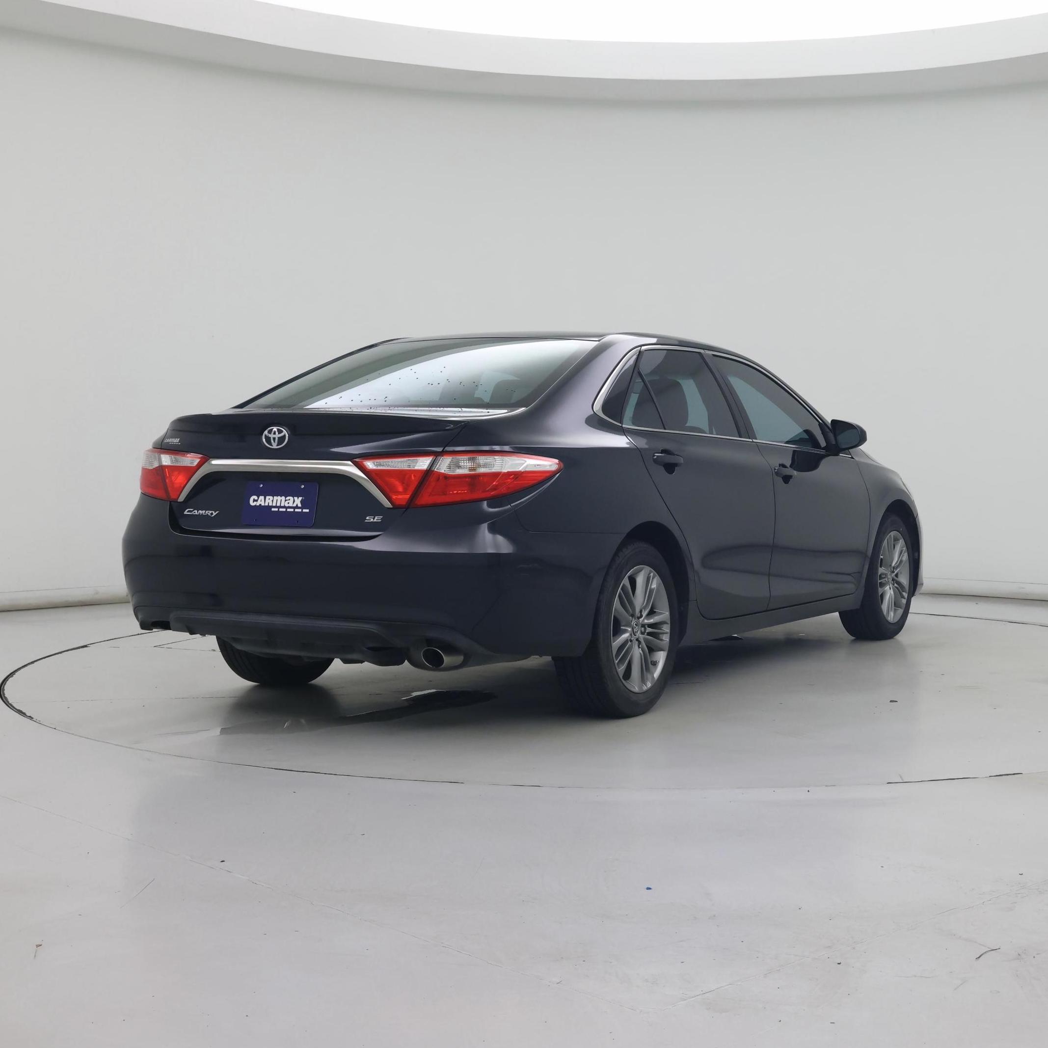 Thumbnail: 2015 Toyota Camry - 8