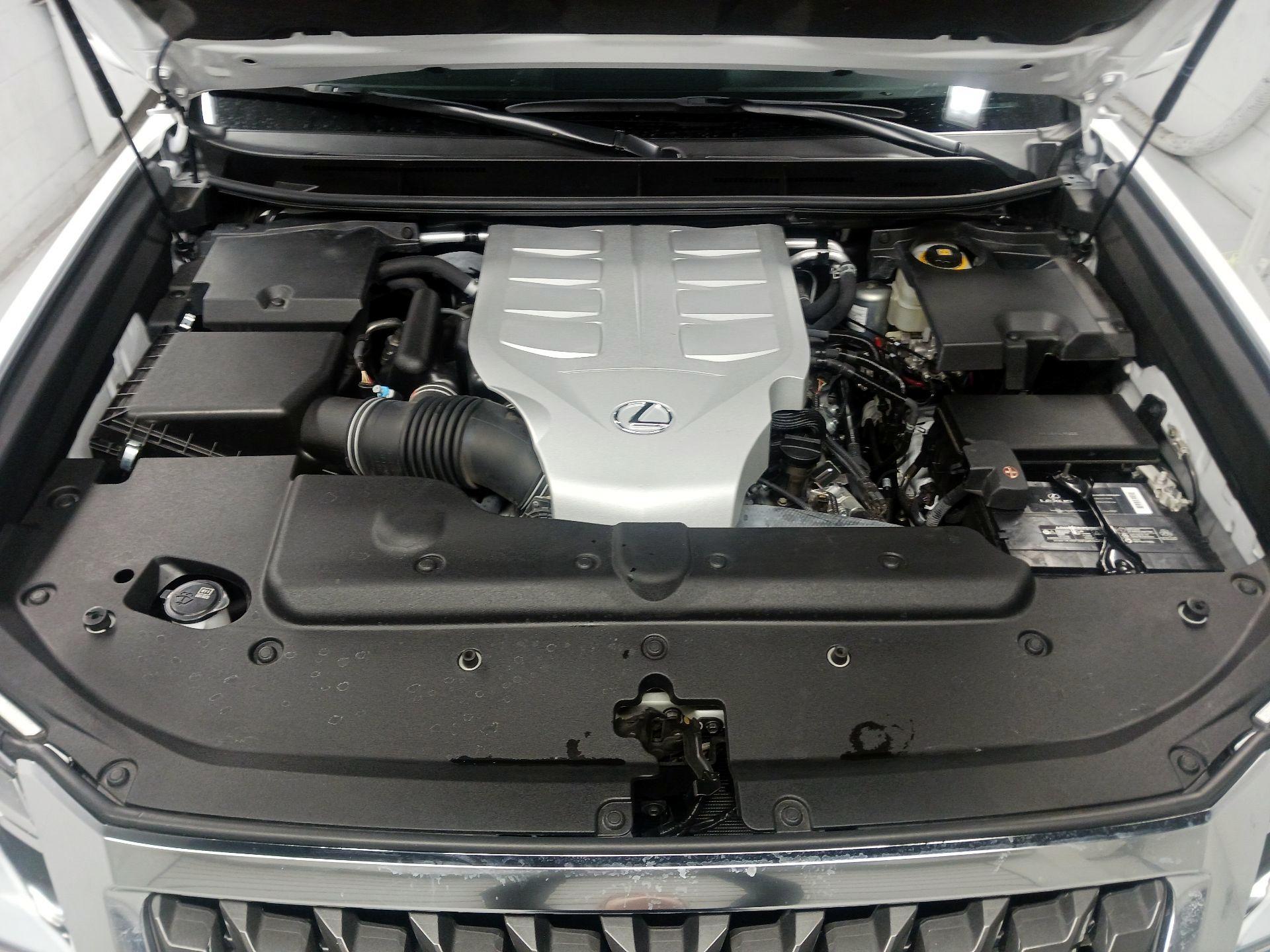 Thumbnail: 2020 Lexus GX - 16