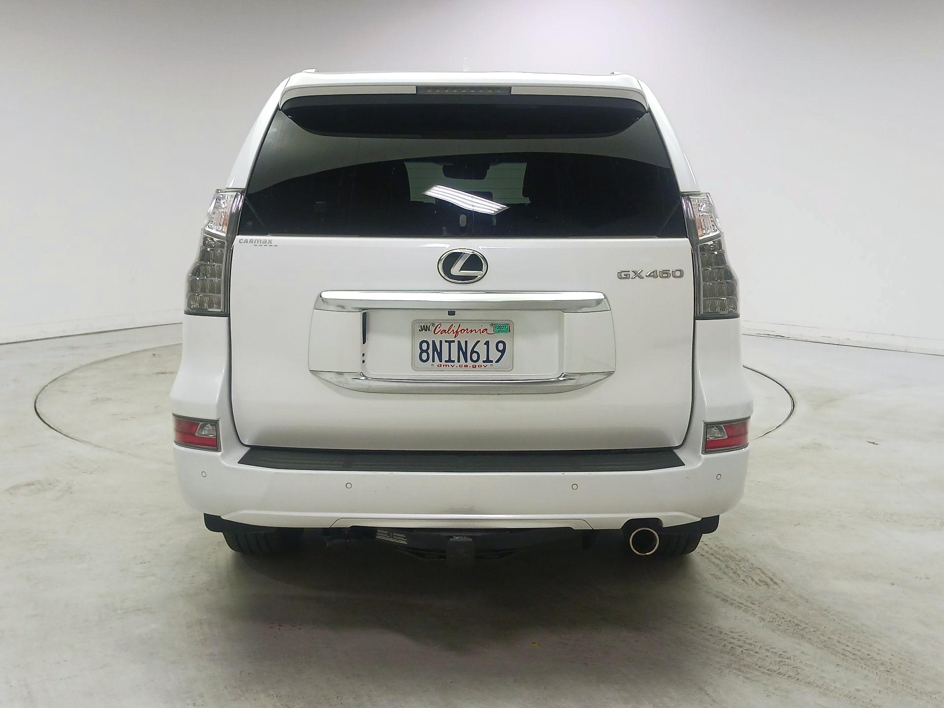 Thumbnail: 2020 Lexus GX - 6