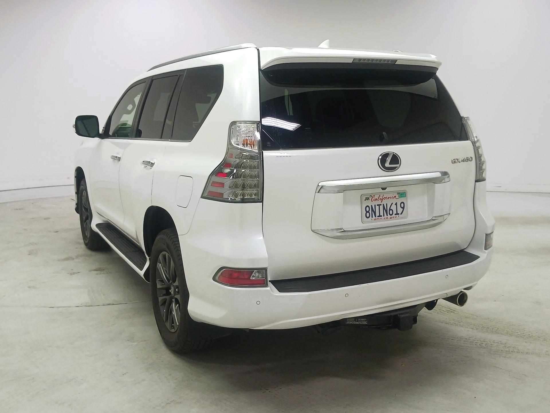 Thumbnail: 2020 Lexus GX - 7