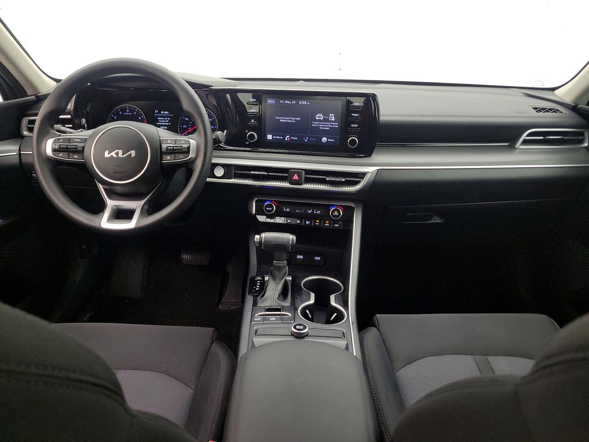 Thumbnail: 2023 Kia K5 - 9