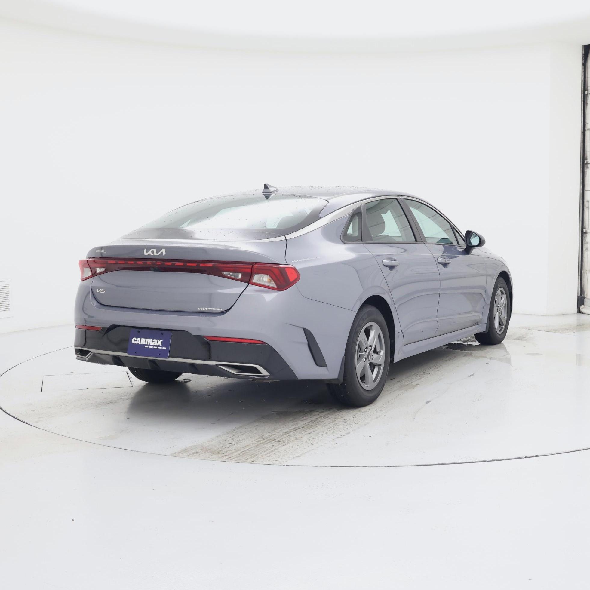 Thumbnail: 2023 Kia K5 - 8