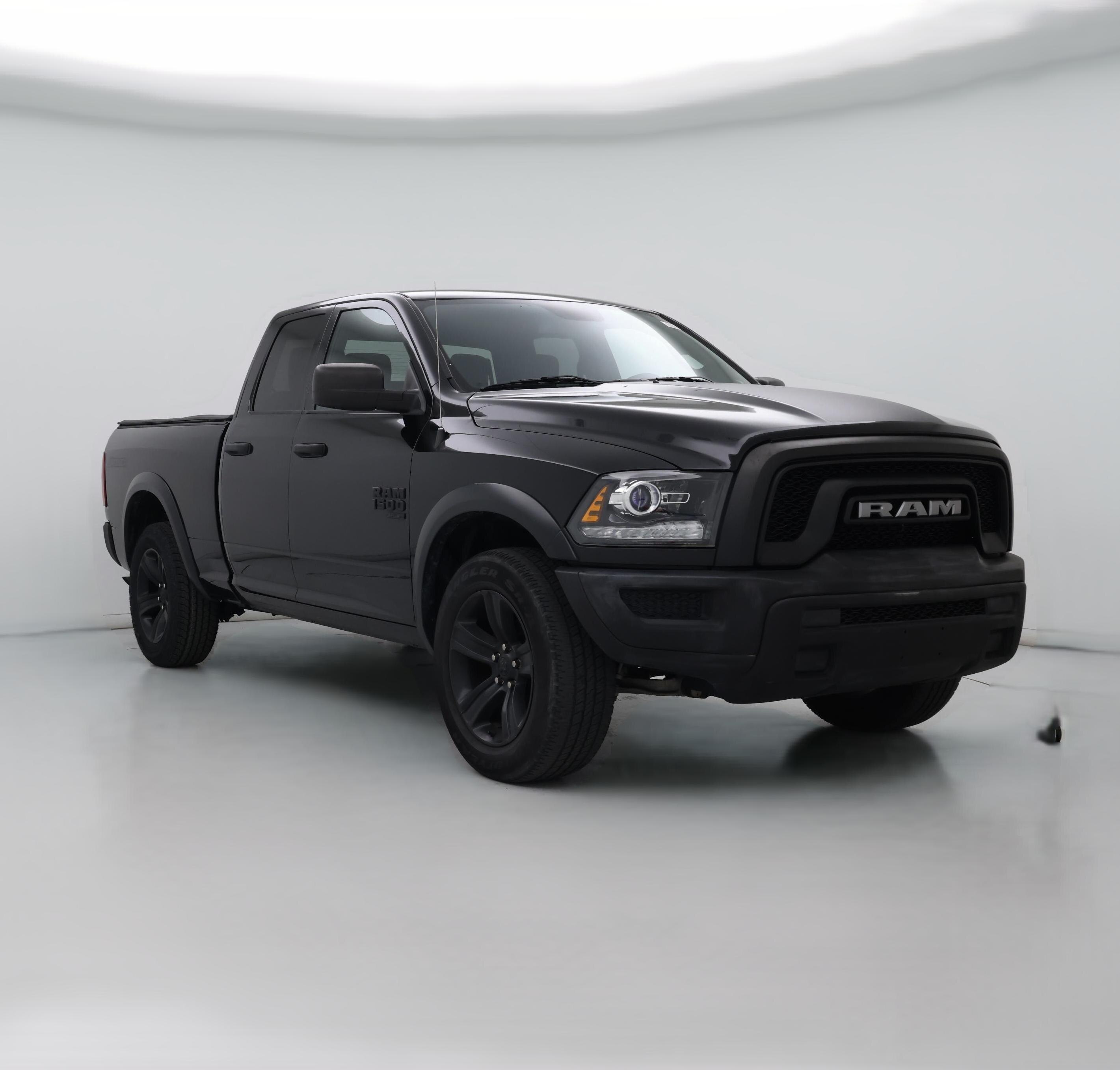 Thumbnail: 2021 RAM 1500 Classic - 1