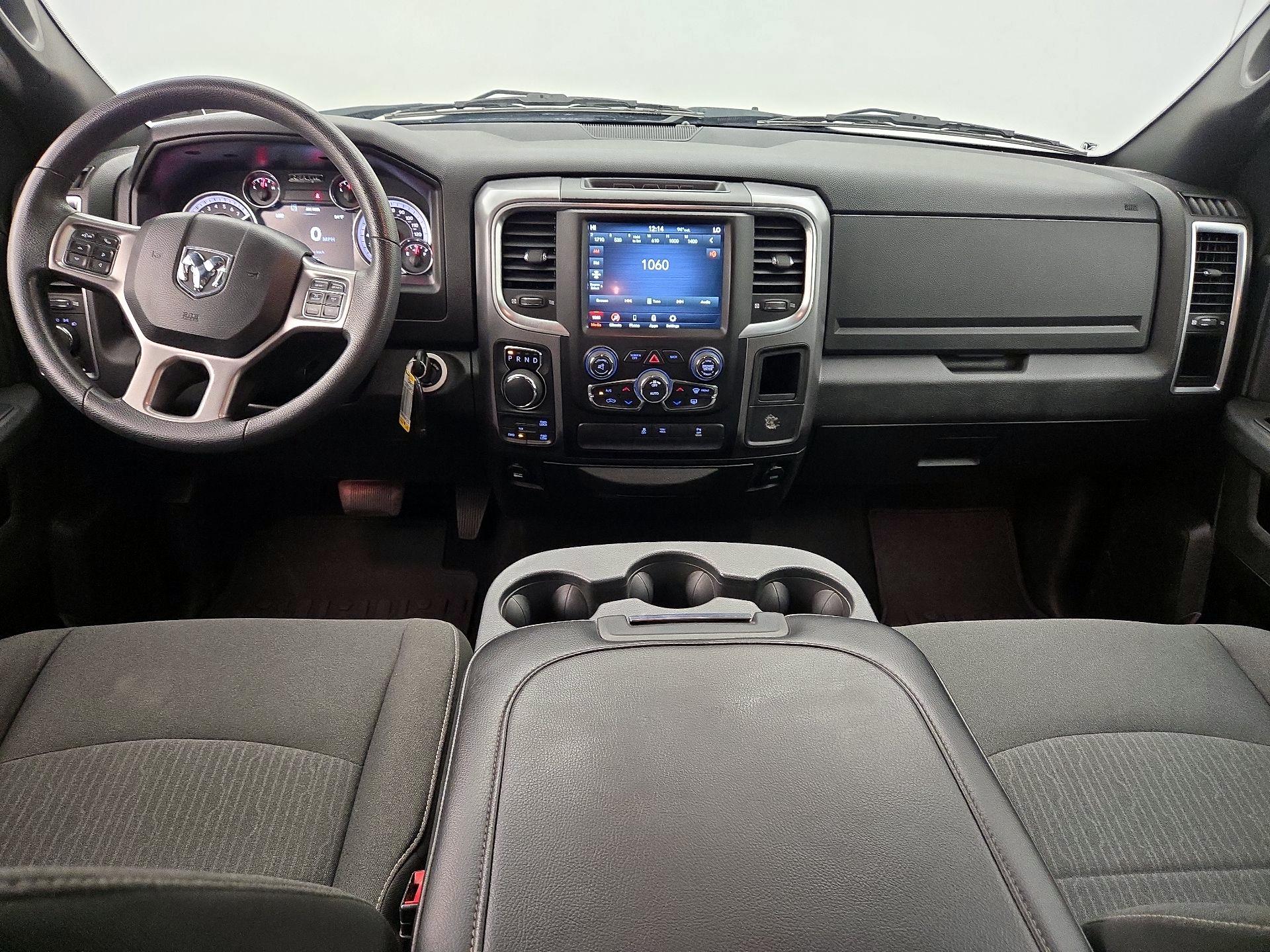 Thumbnail: 2021 RAM 1500 Classic - 9