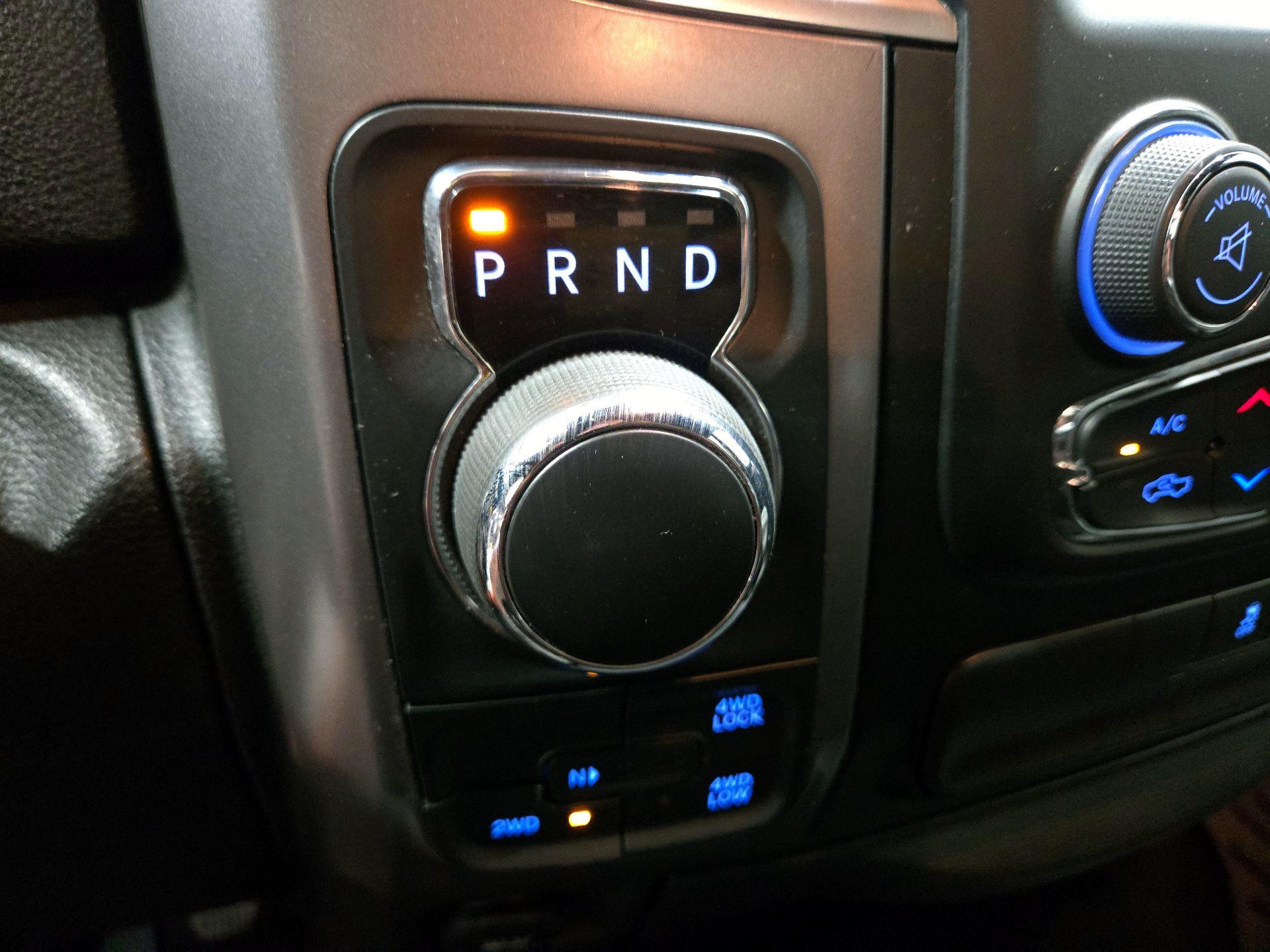 Thumbnail: 2021 RAM 1500 Classic - 17