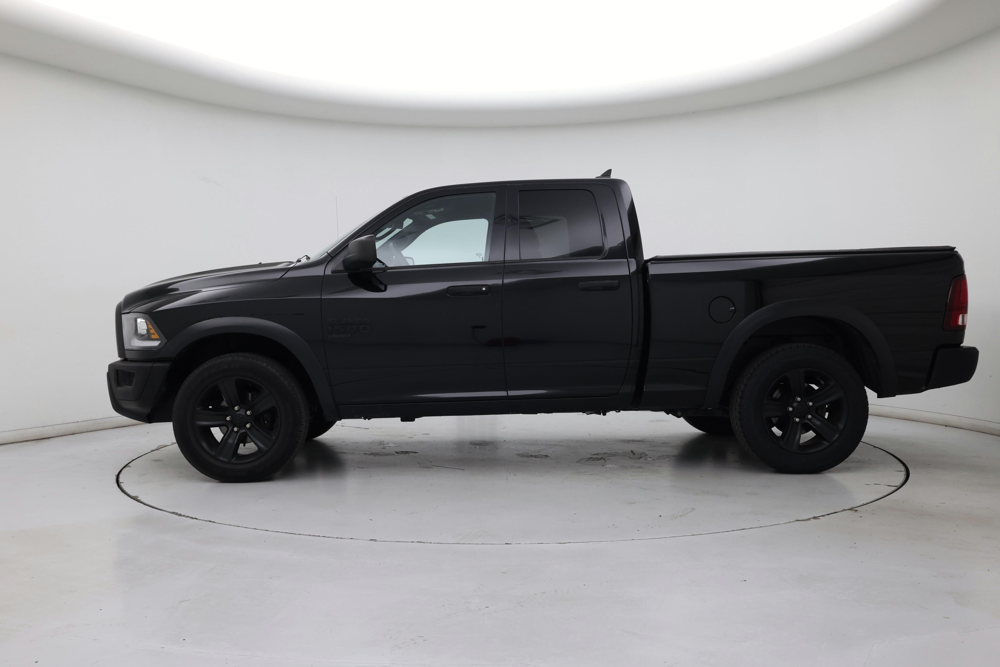 Thumbnail: 2021 RAM 1500 Classic - 3