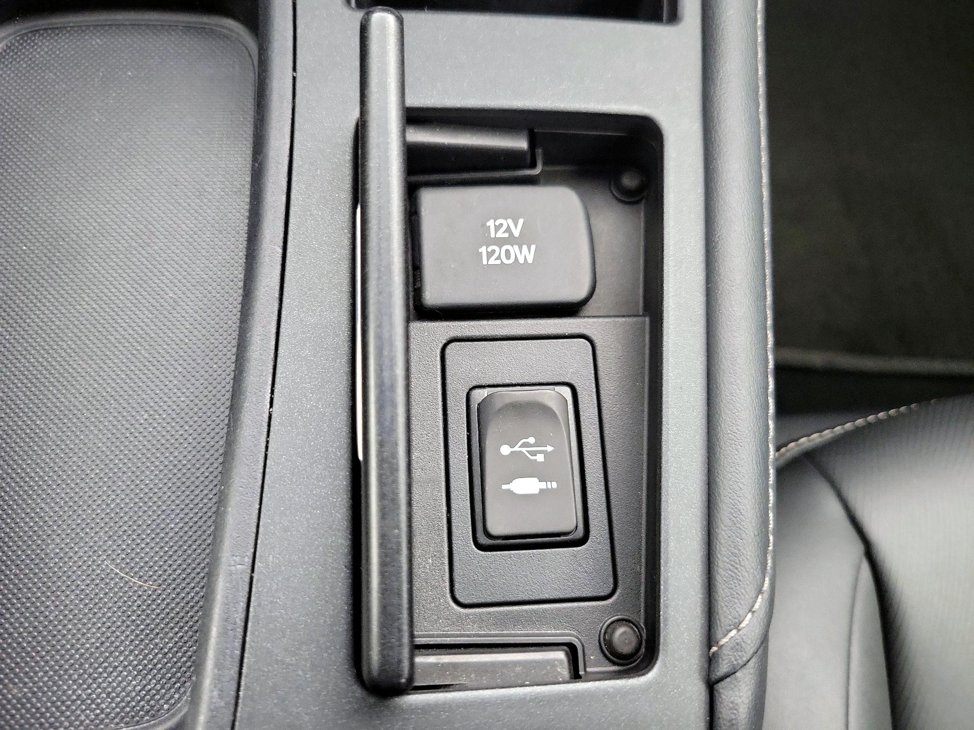 Thumbnail: 2015 Lexus CT - 18