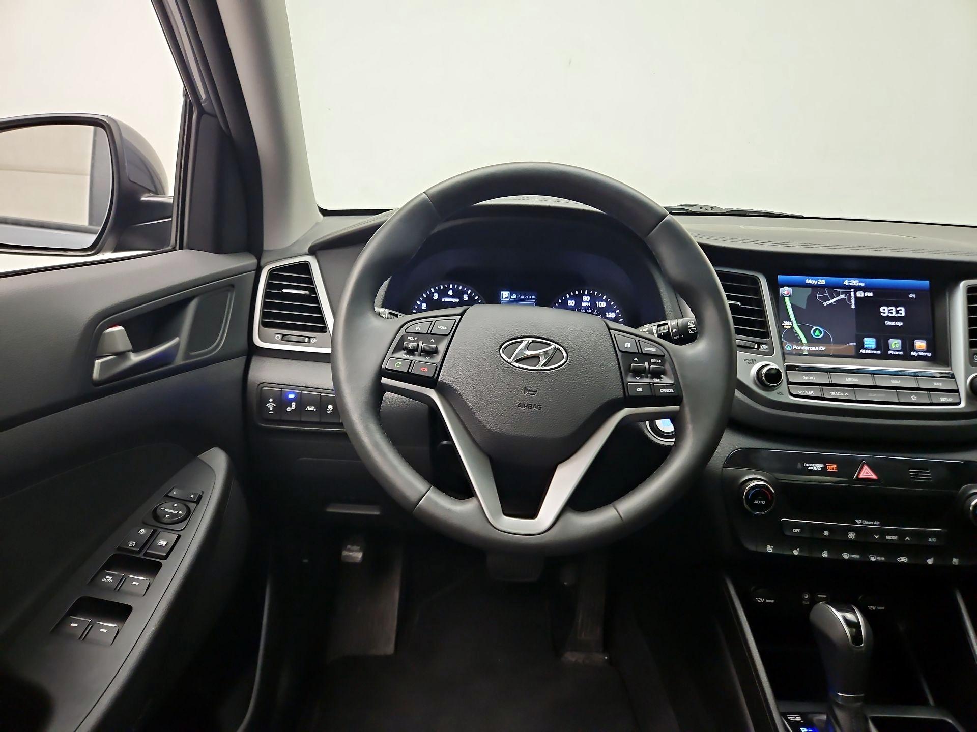 Thumbnail: 2018 Hyundai Tucson - 10