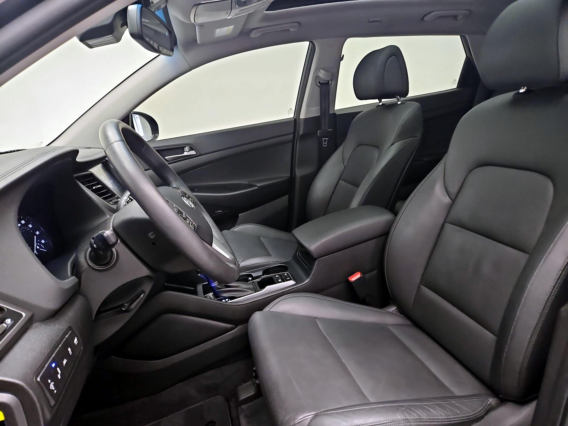 Thumbnail: 2018 Hyundai Tucson - 11