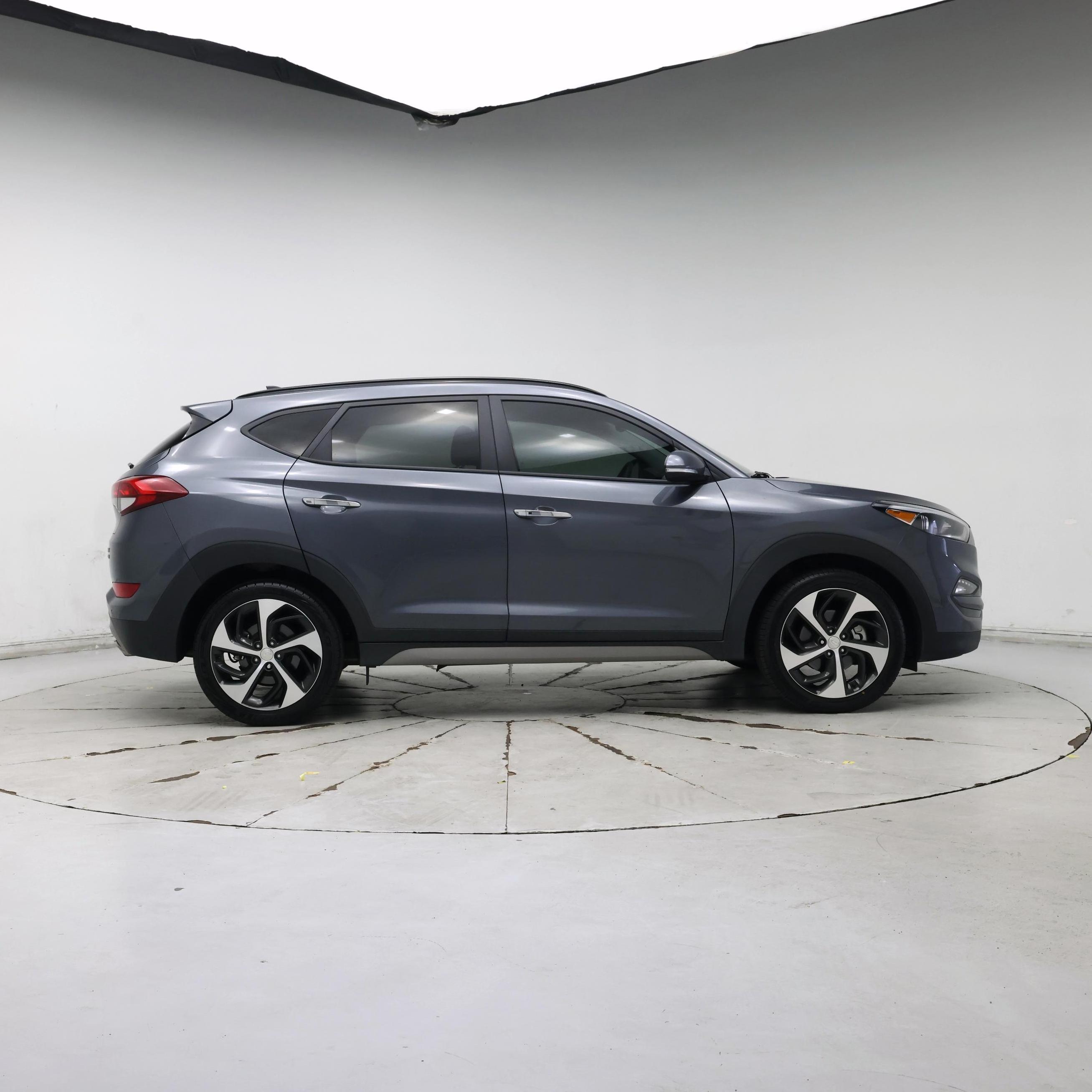 Thumbnail: 2018 Hyundai Tucson - 7