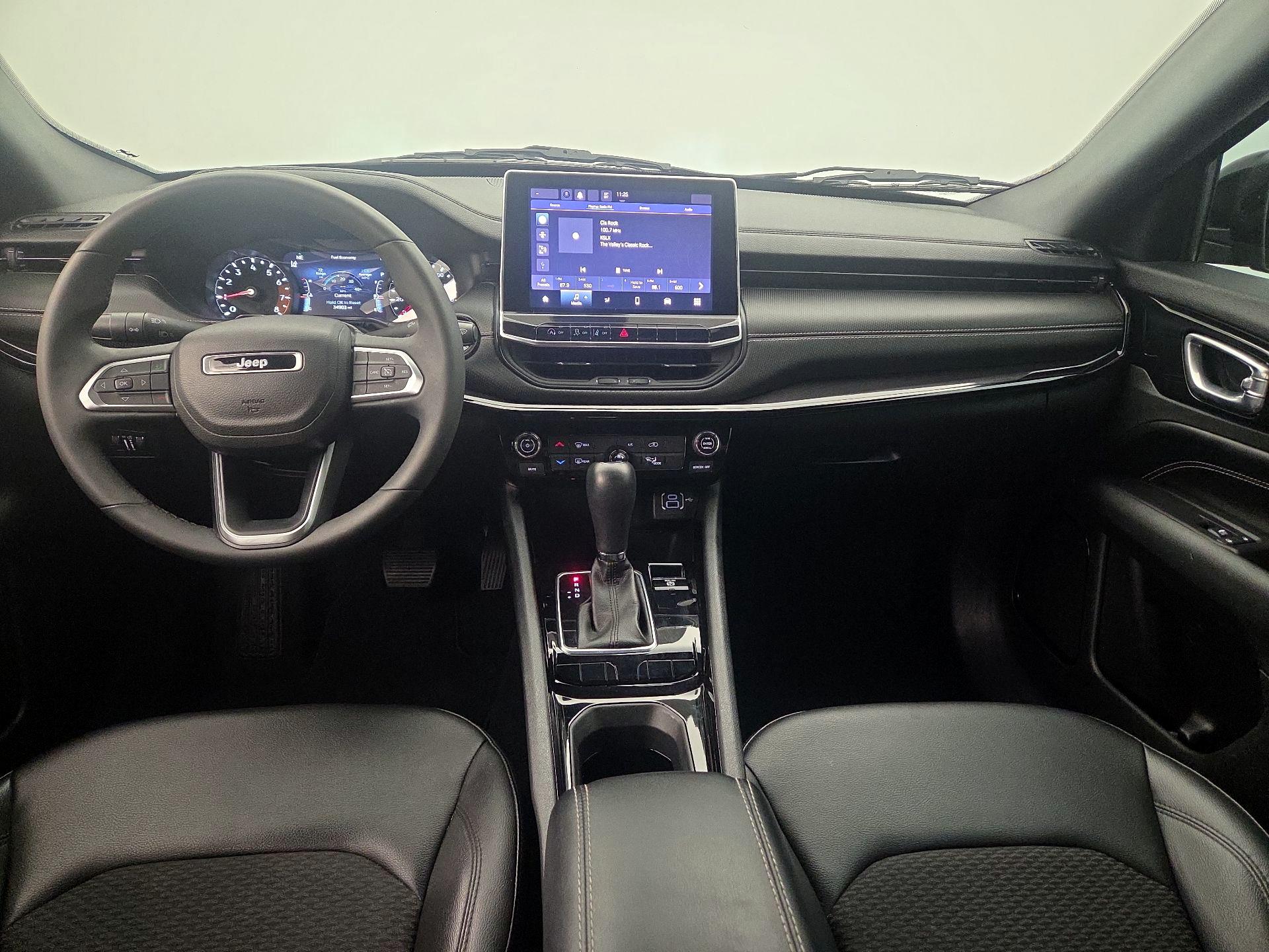 Thumbnail: 2022 Jeep Compass - 9