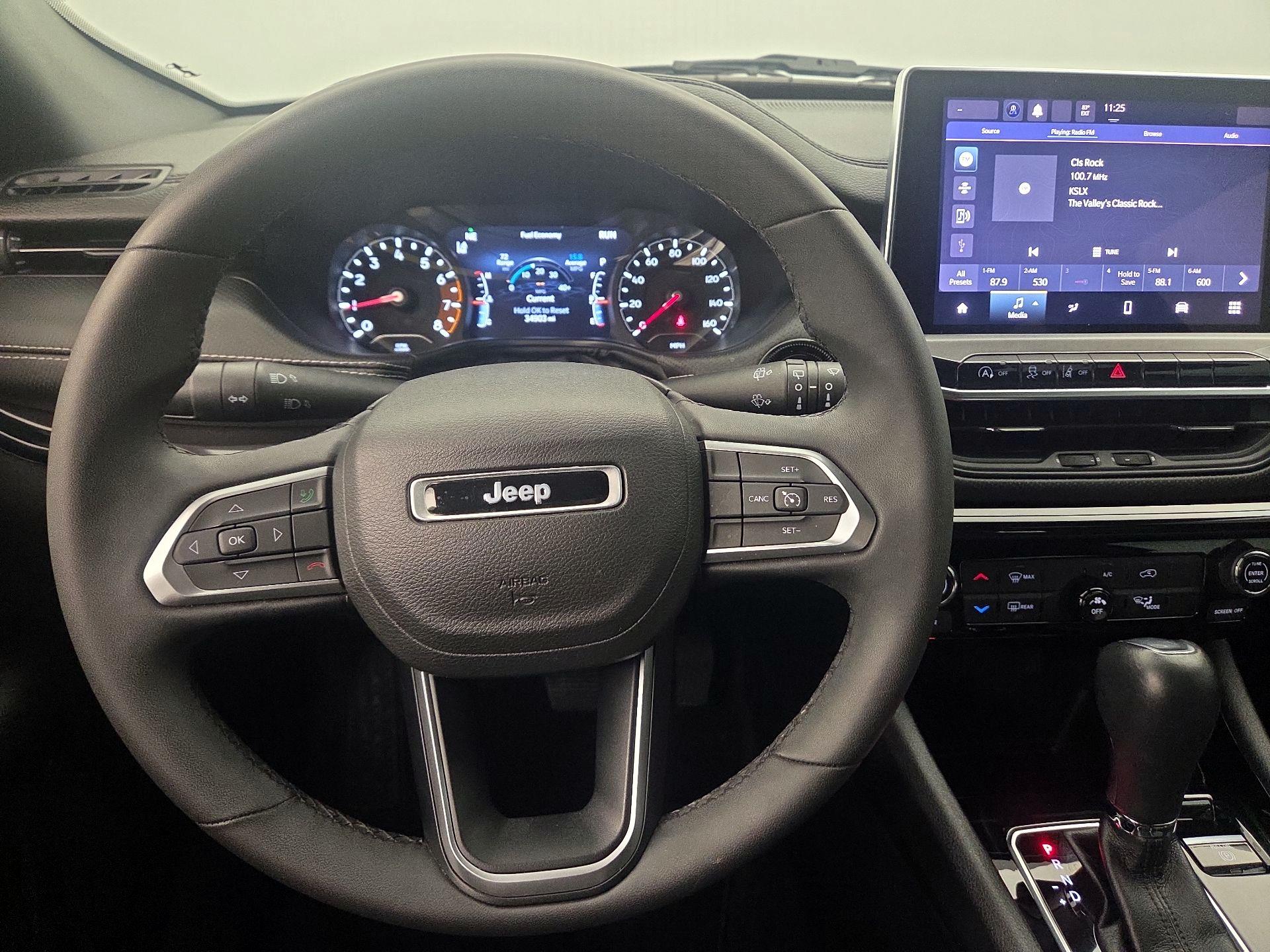 Thumbnail: 2022 Jeep Compass - 10
