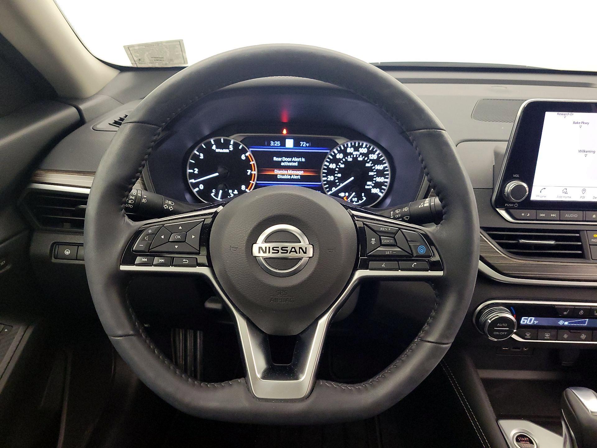 Thumbnail: 2019 Nissan Altima - 10