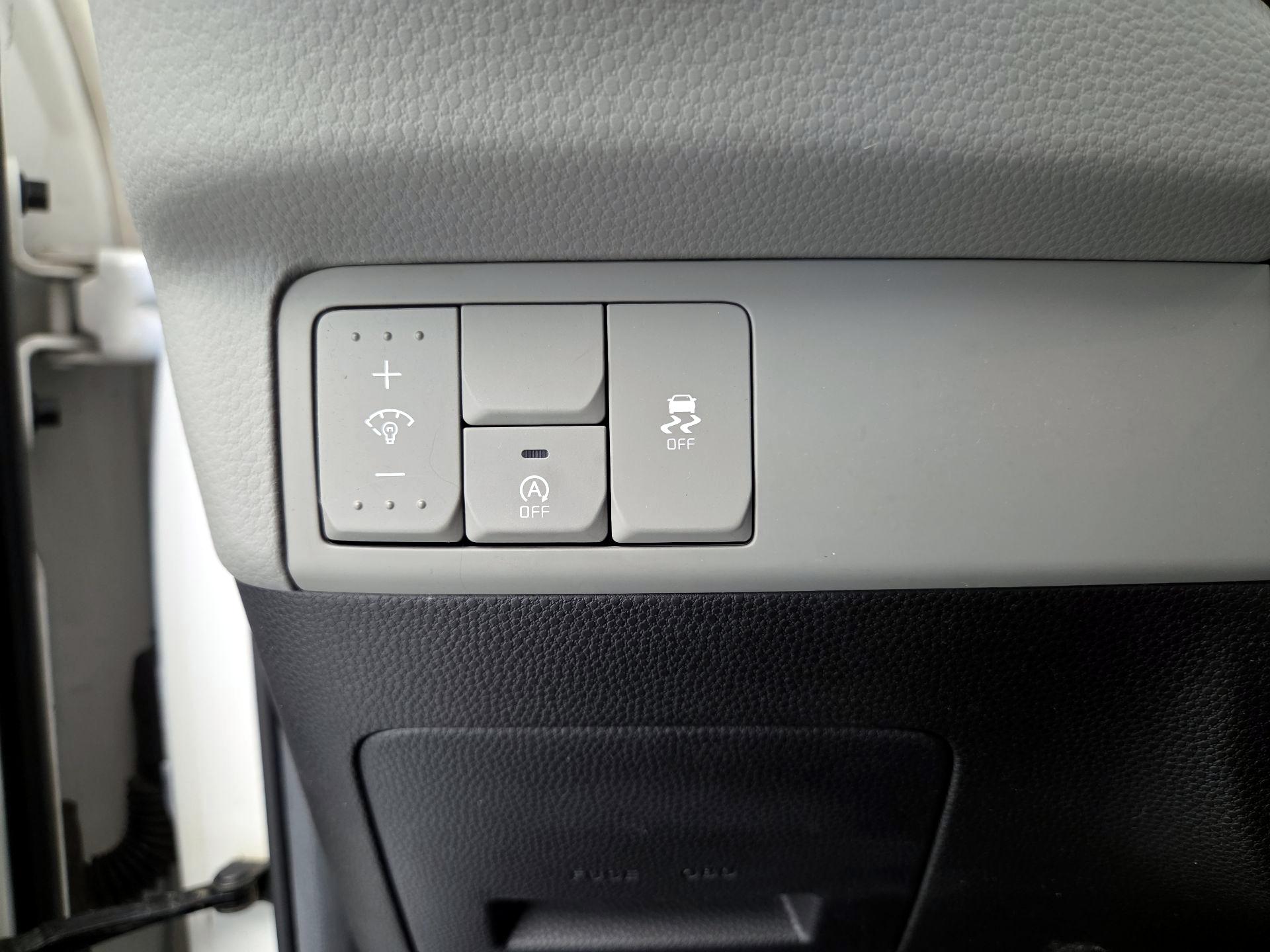 Thumbnail: 2015 Kia Soul - 13
