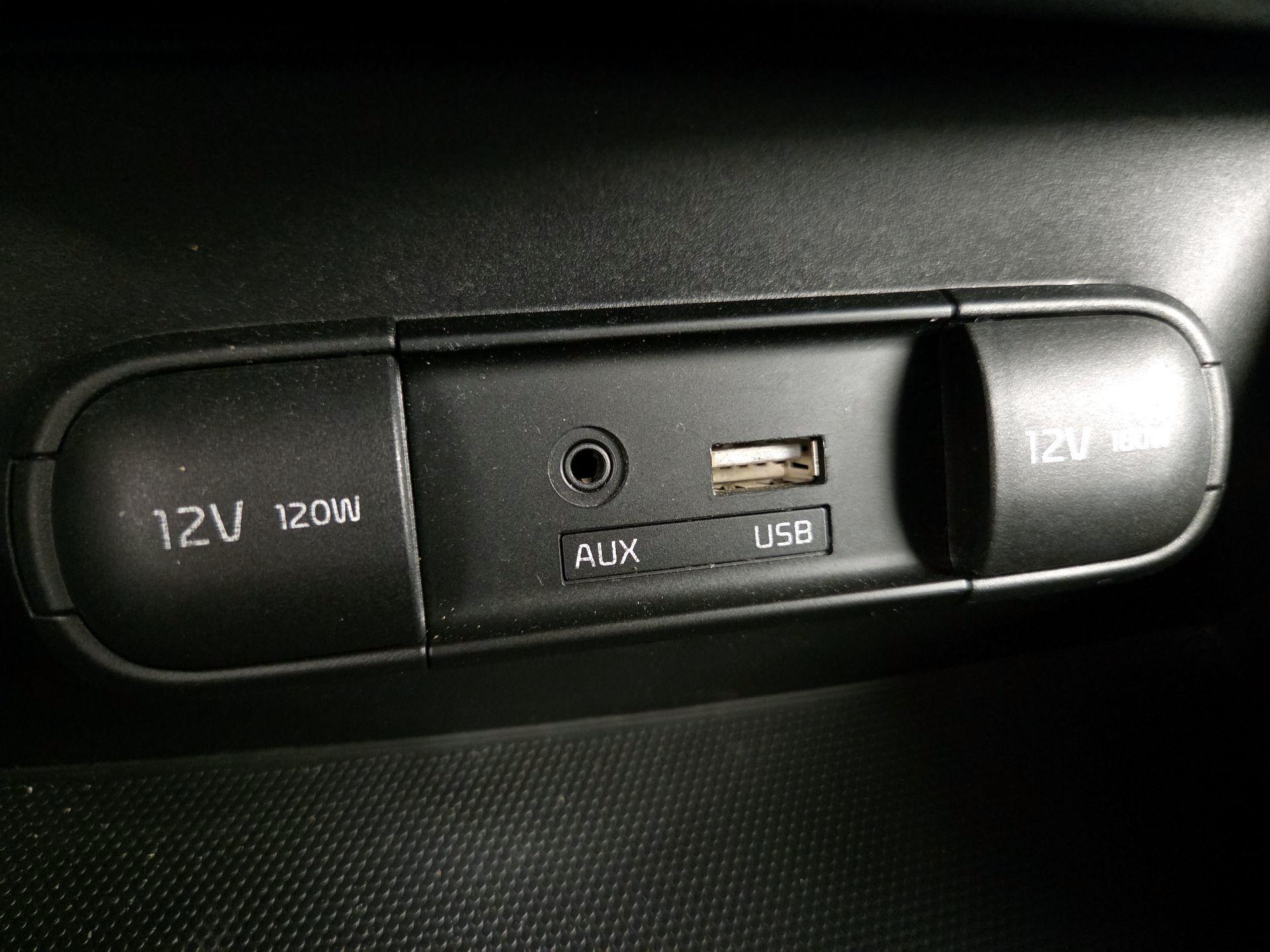 Thumbnail: 2015 Kia Soul - 17