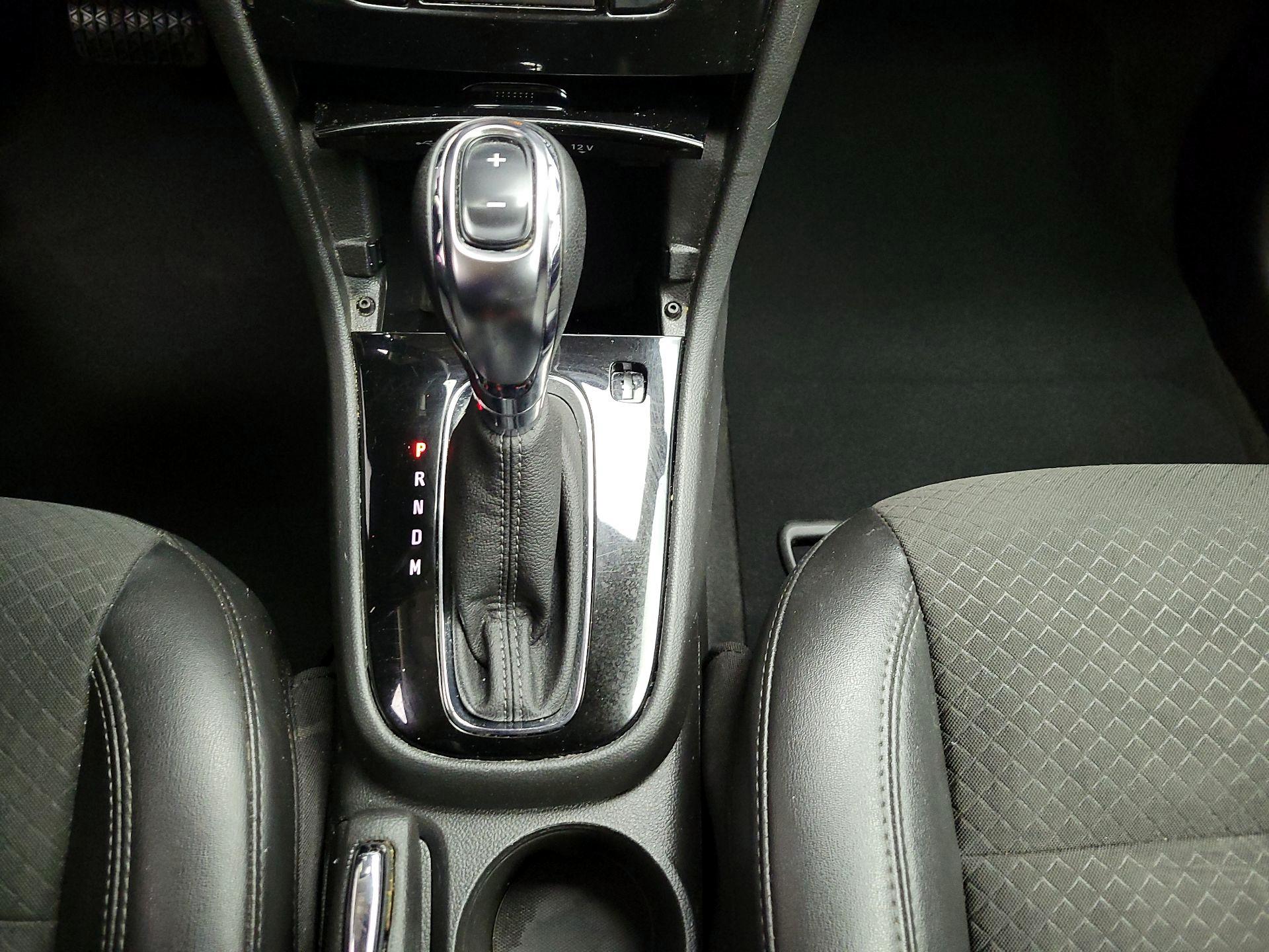 Thumbnail: 2020 Buick Encore - 16