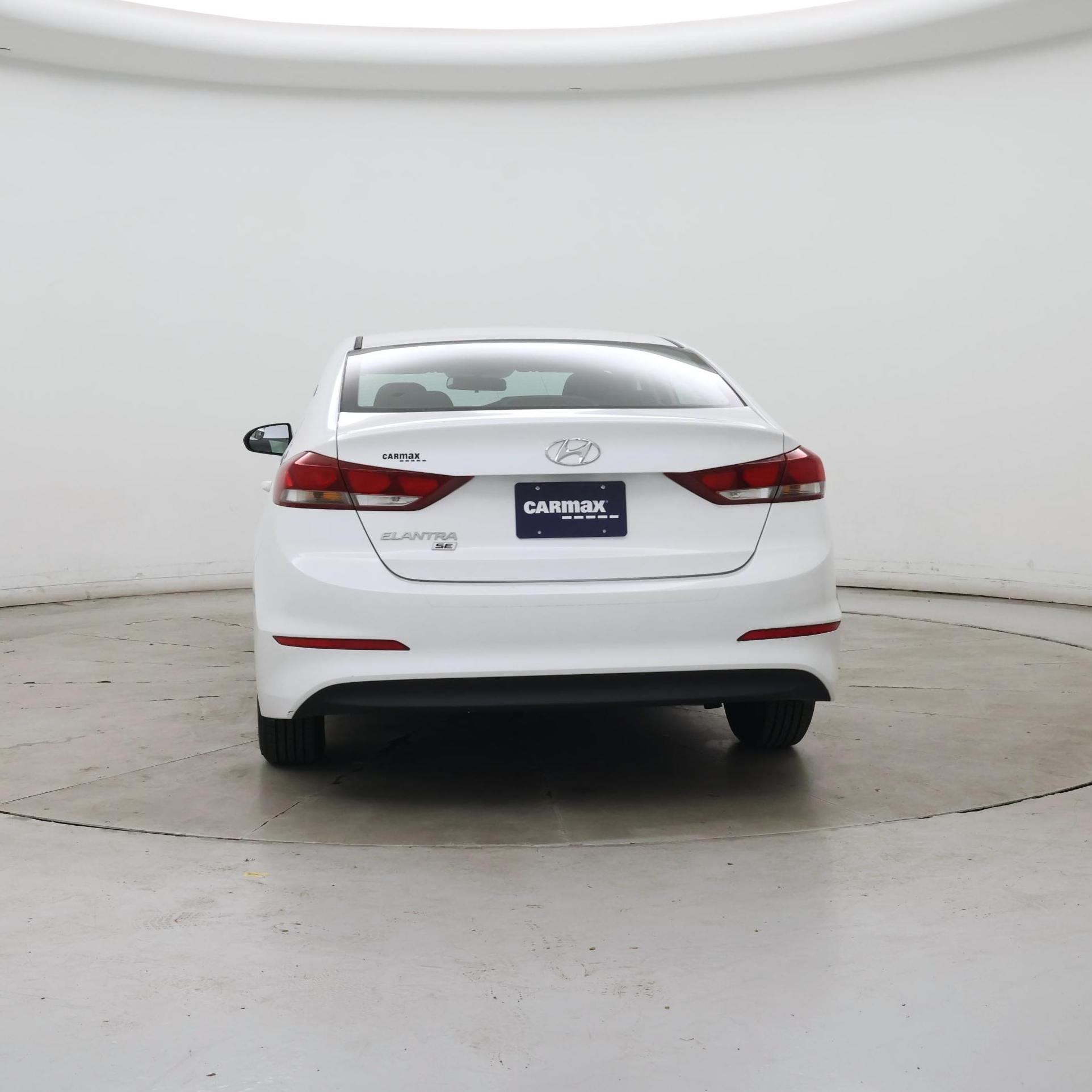 Thumbnail: 2018 Hyundai Elantra - 6