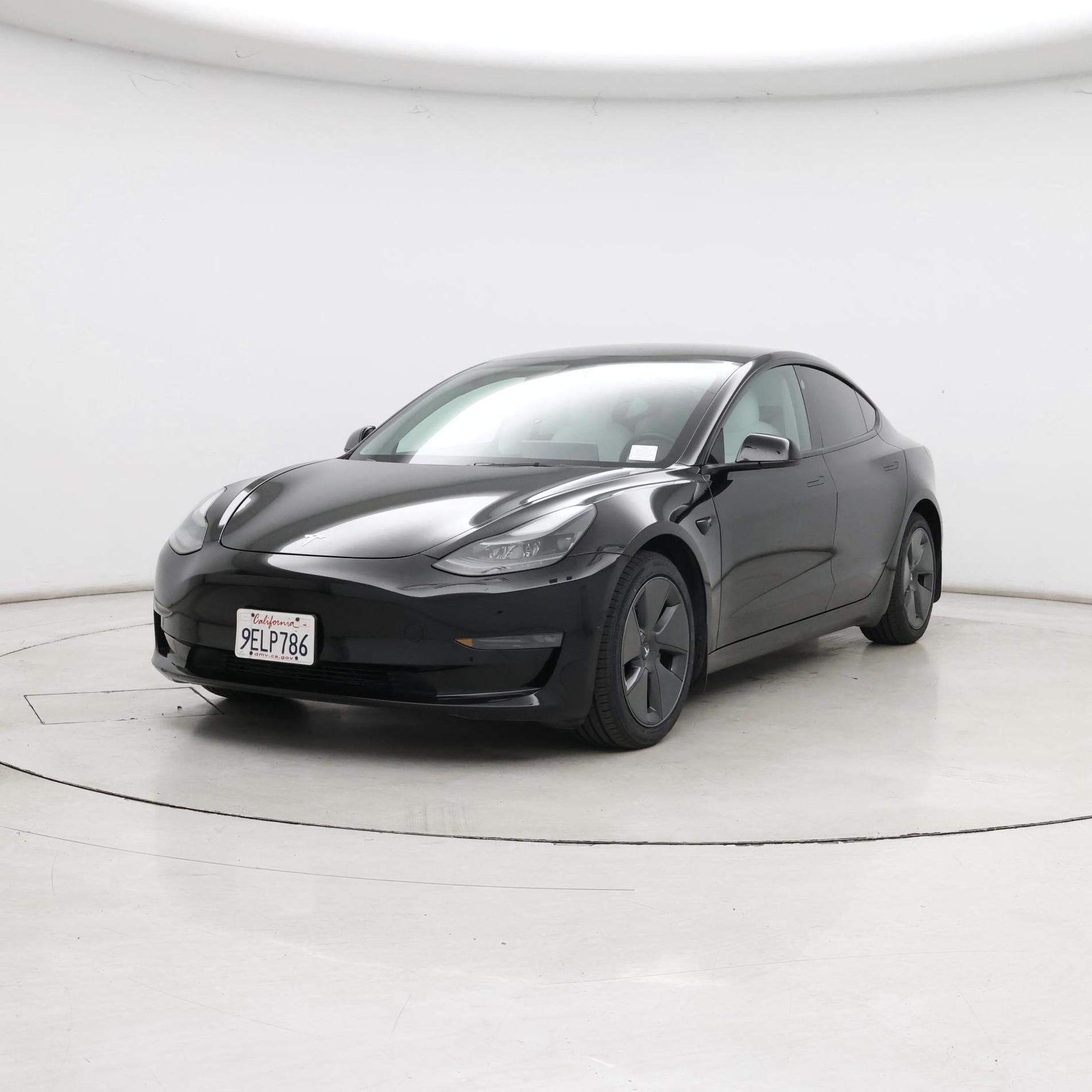 Thumbnail: 2022 Tesla Model 3 - 4