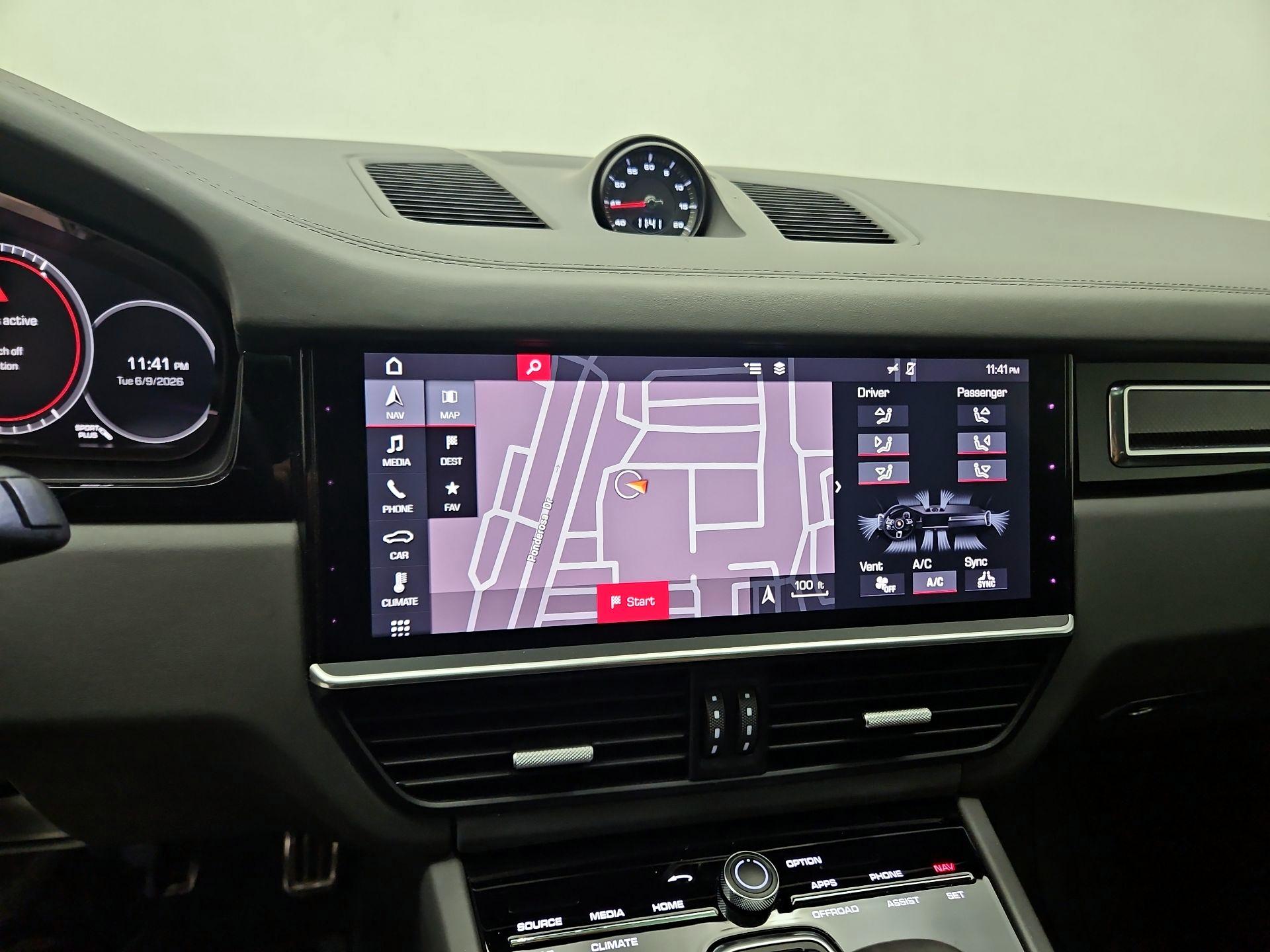 Thumbnail: 2019 Porsche Cayenne - 14