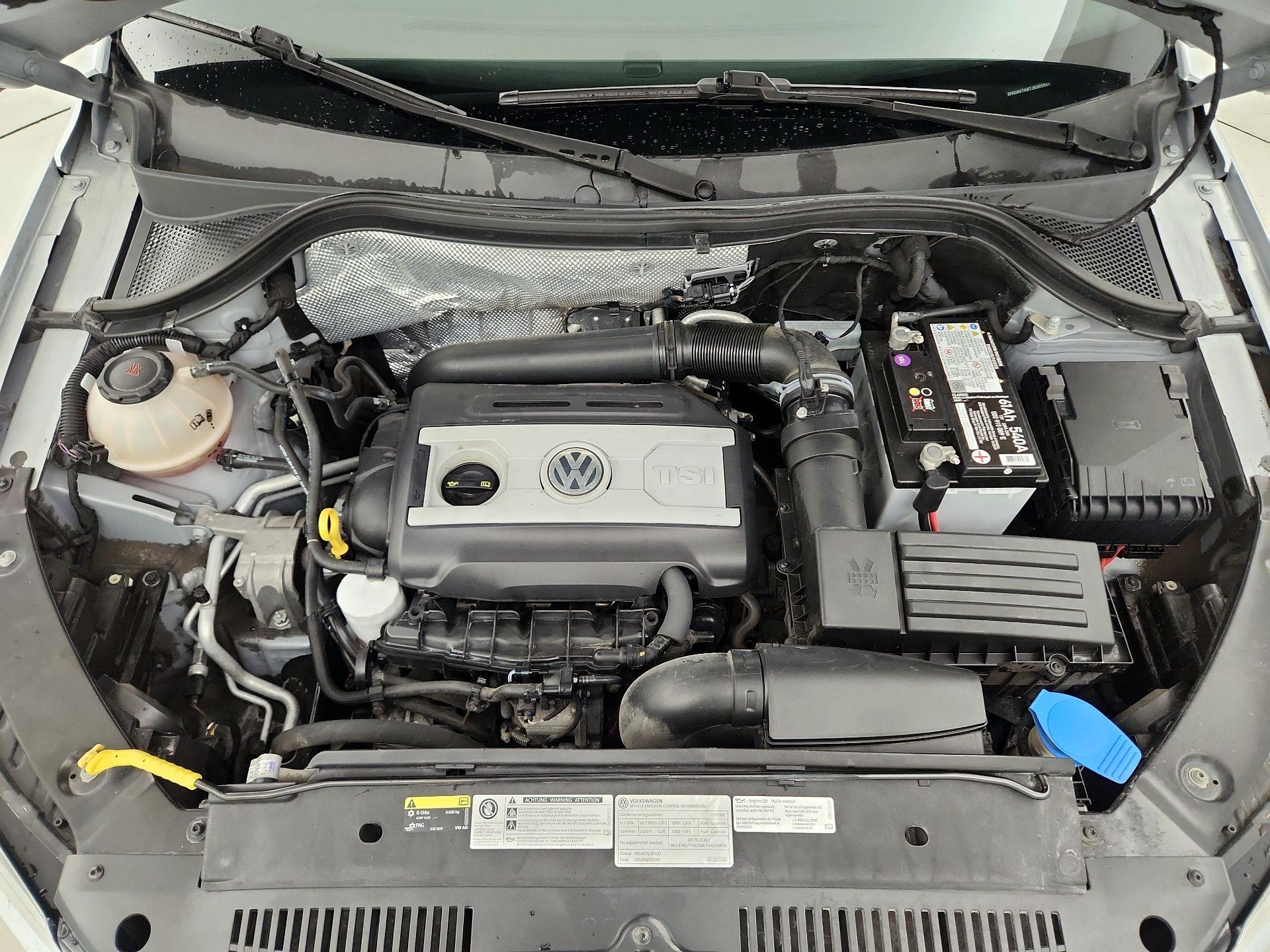 Thumbnail: 2018 Volkswagen Tiguan - 19
