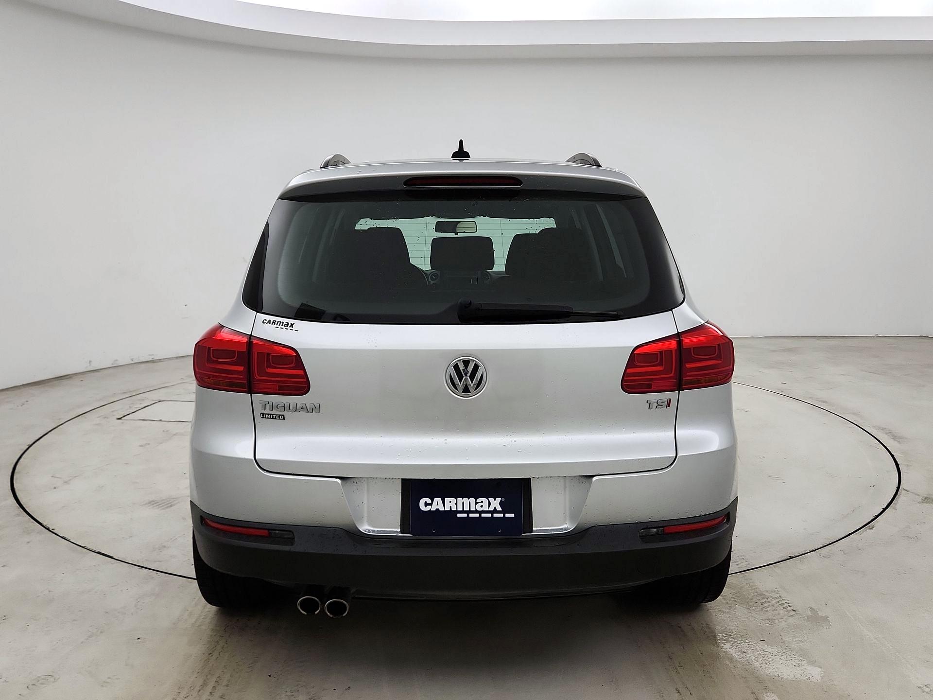 Thumbnail: 2018 Volkswagen Tiguan - 6