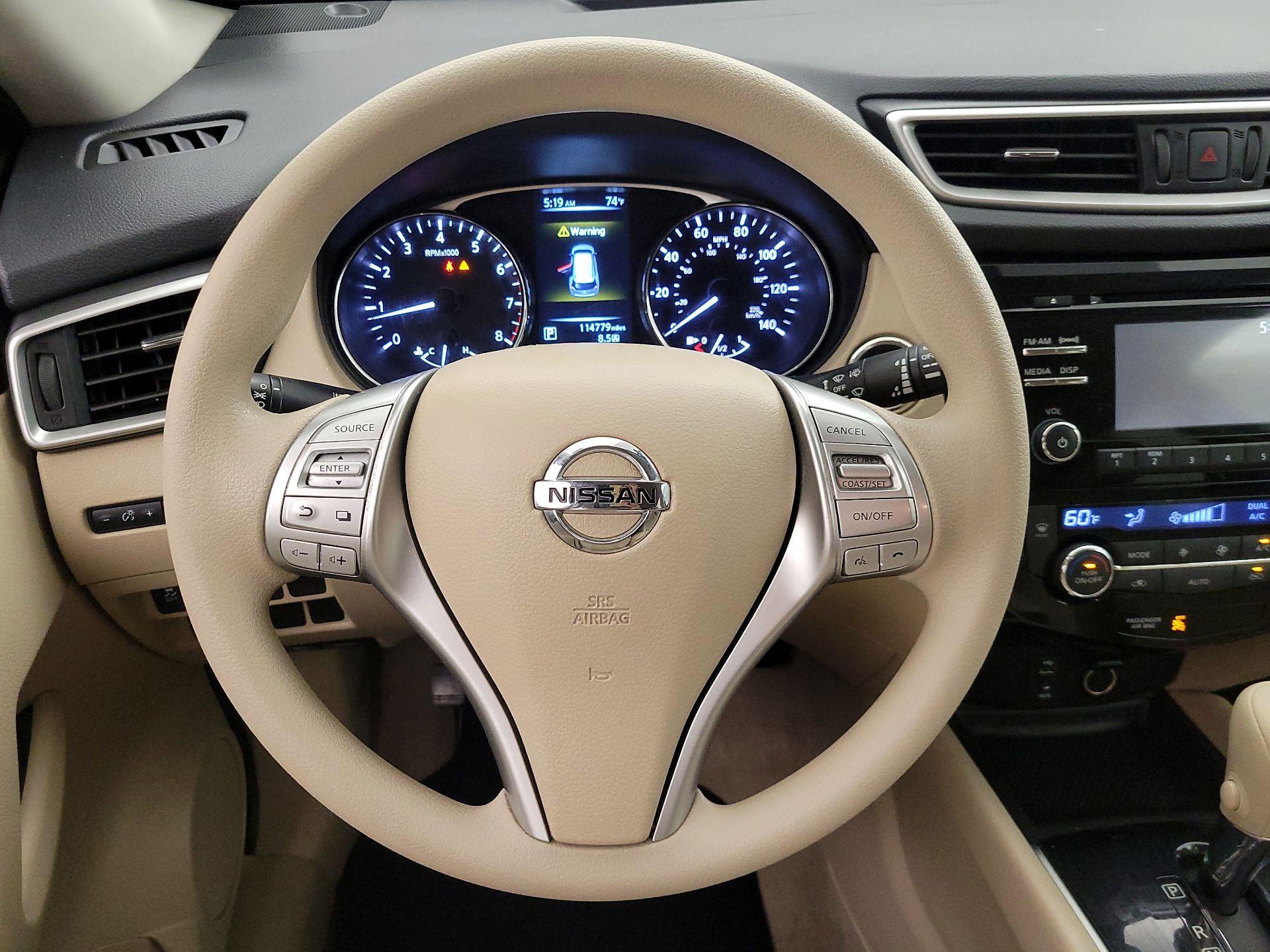 Thumbnail: 2014 Nissan Rogue - 10
