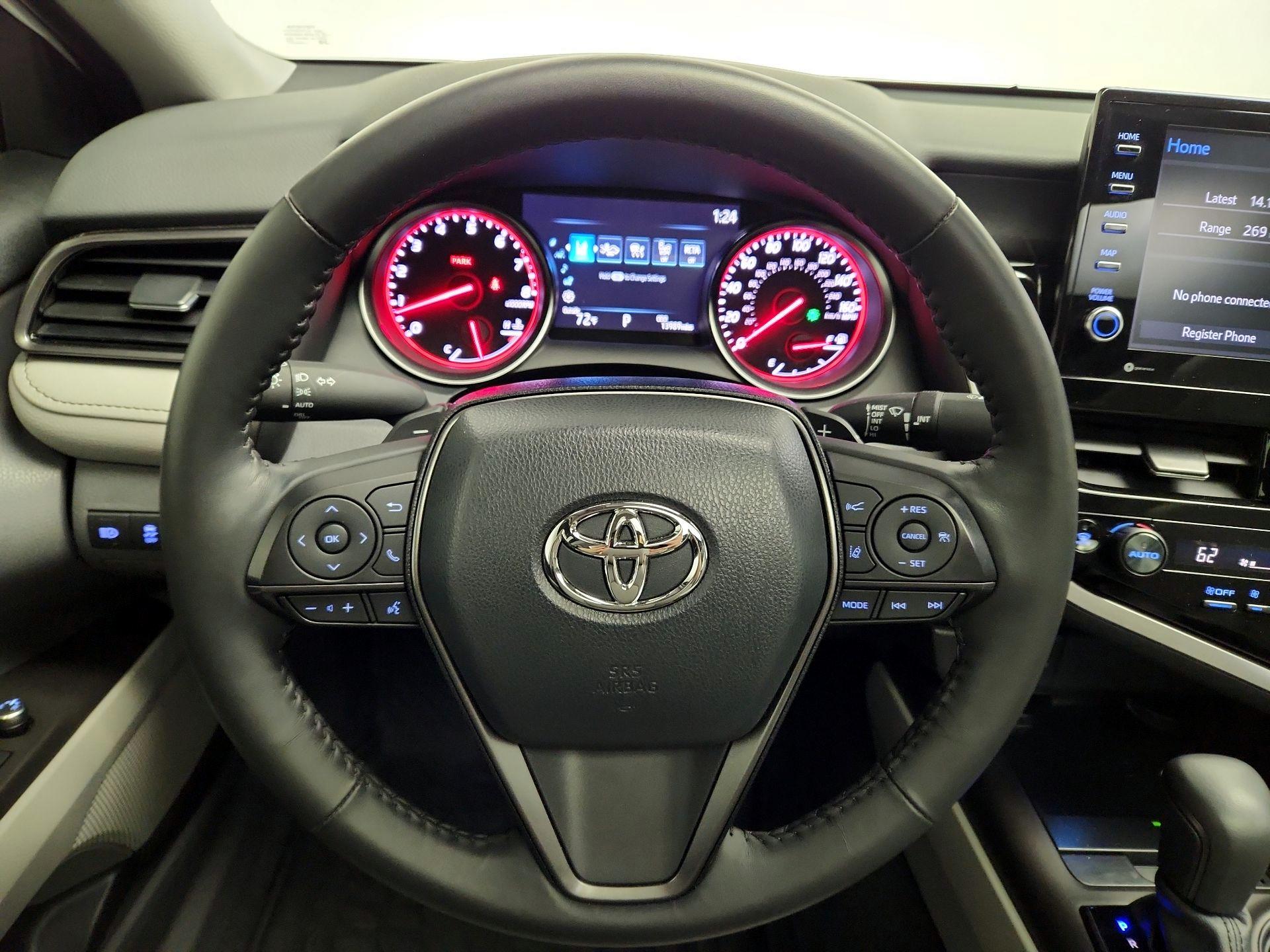 Thumbnail: 2024 Toyota Camry - 10
